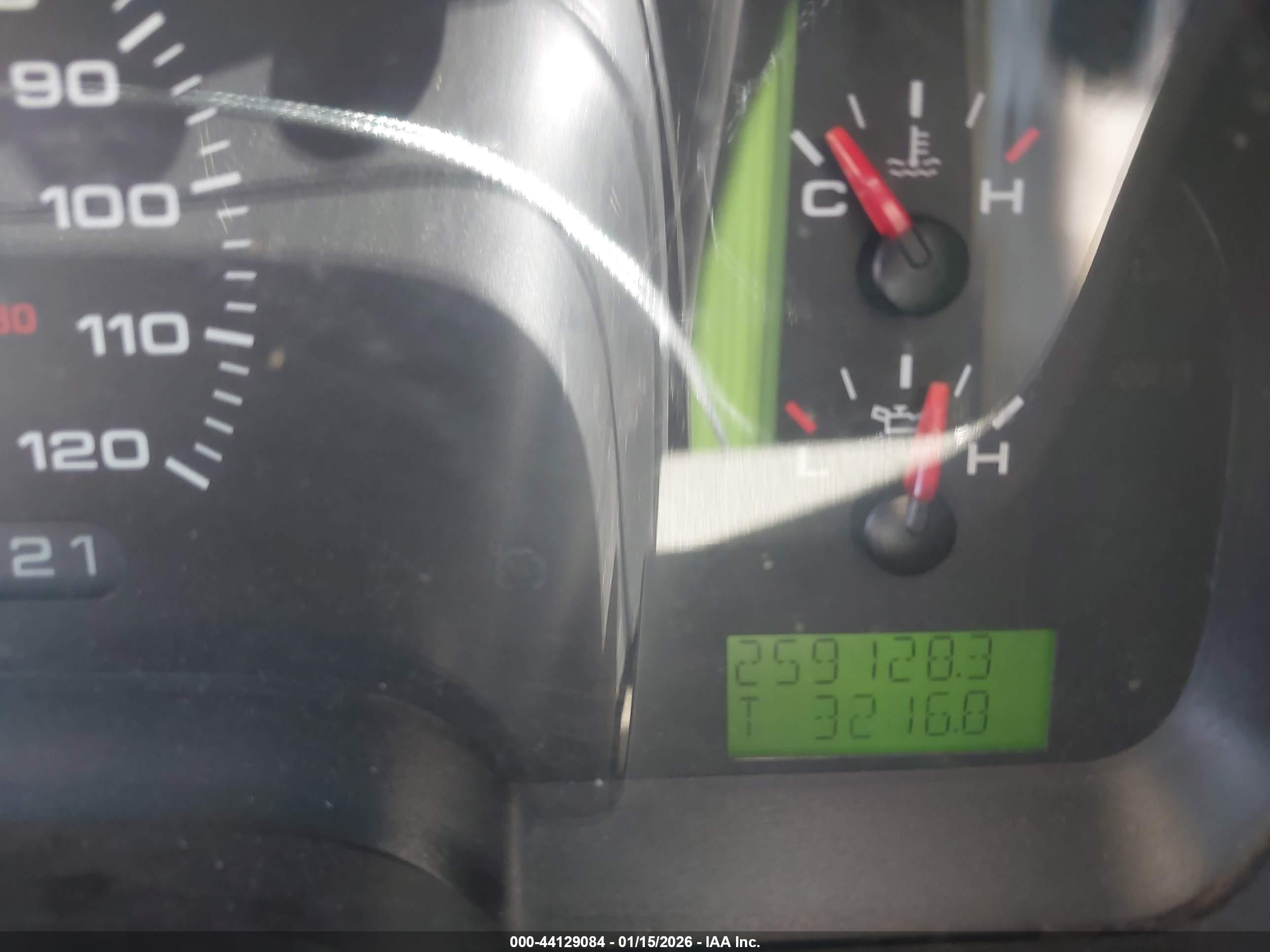 FORD F-150 image 7