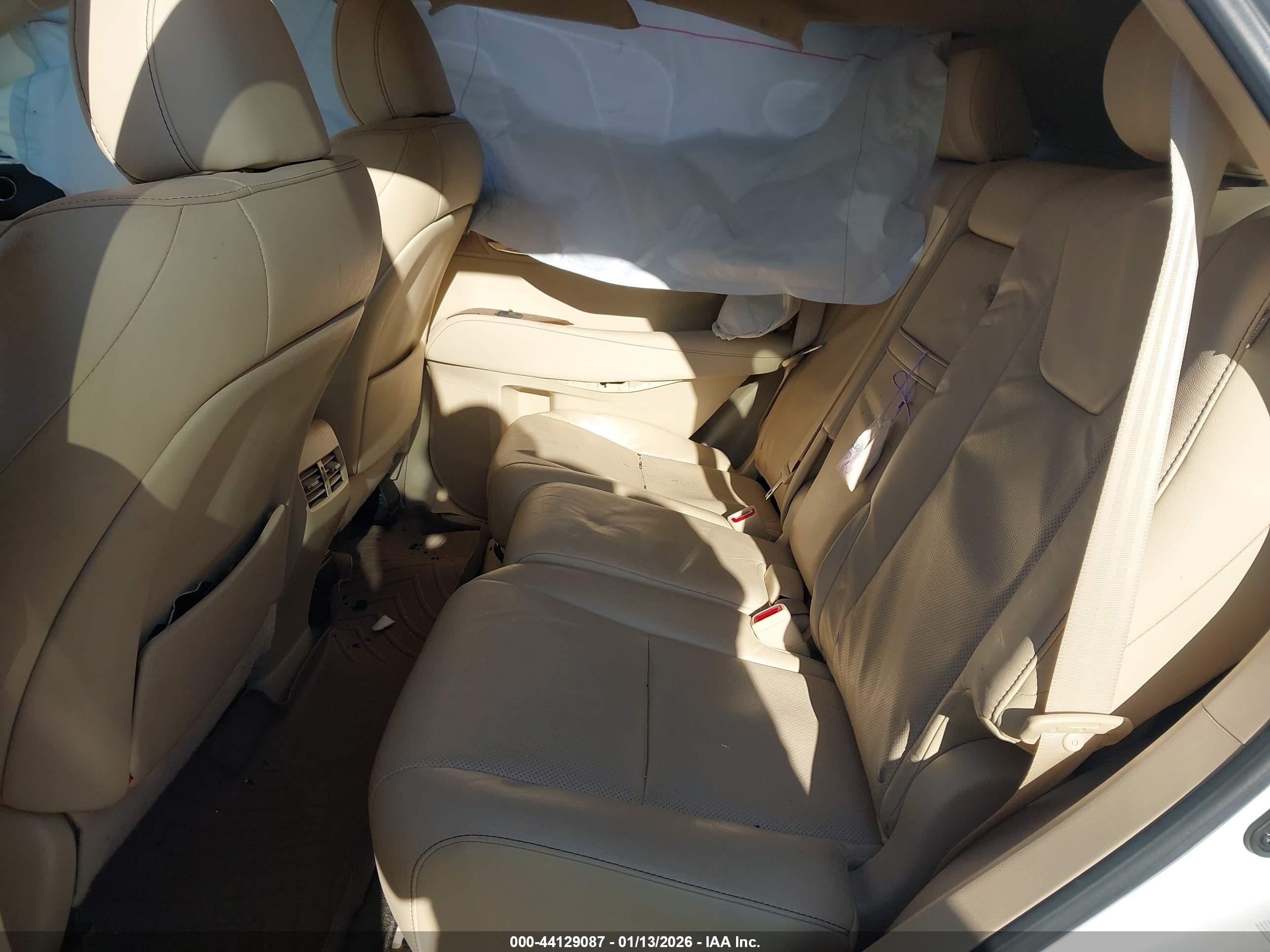 LEXUS RX image 8