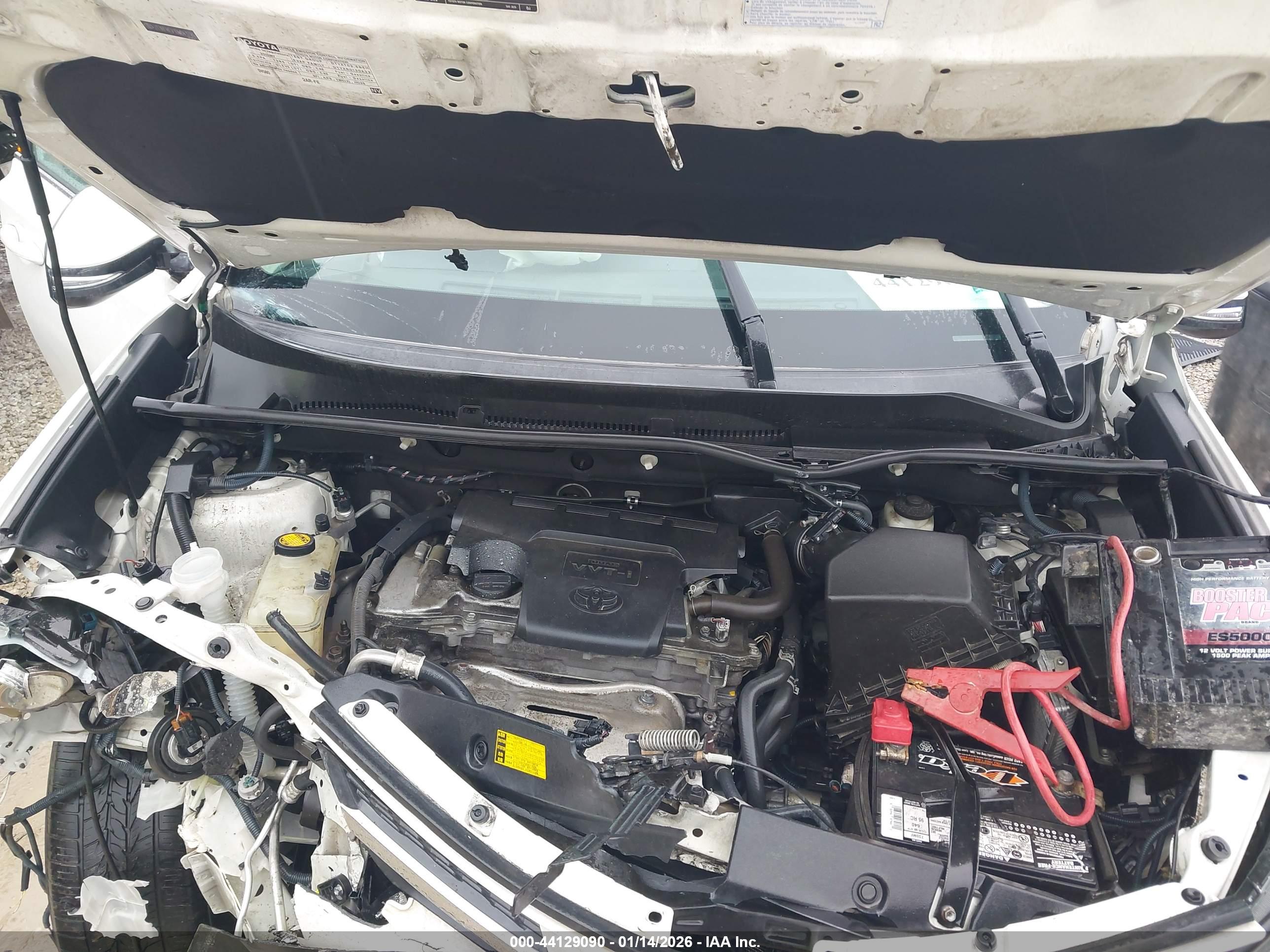 TOYOTA RAV4 image 10