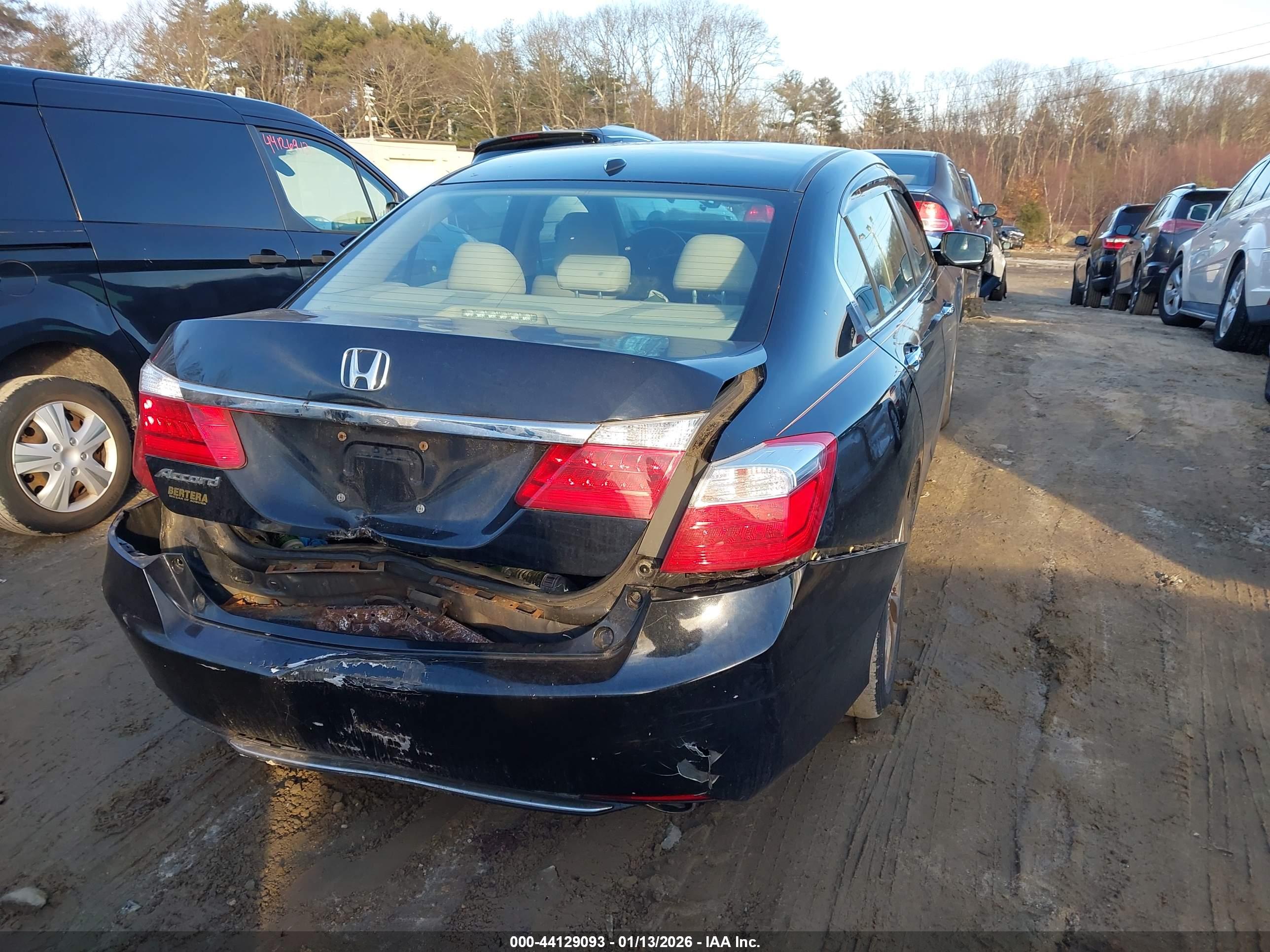 HONDA ACCORD image 4