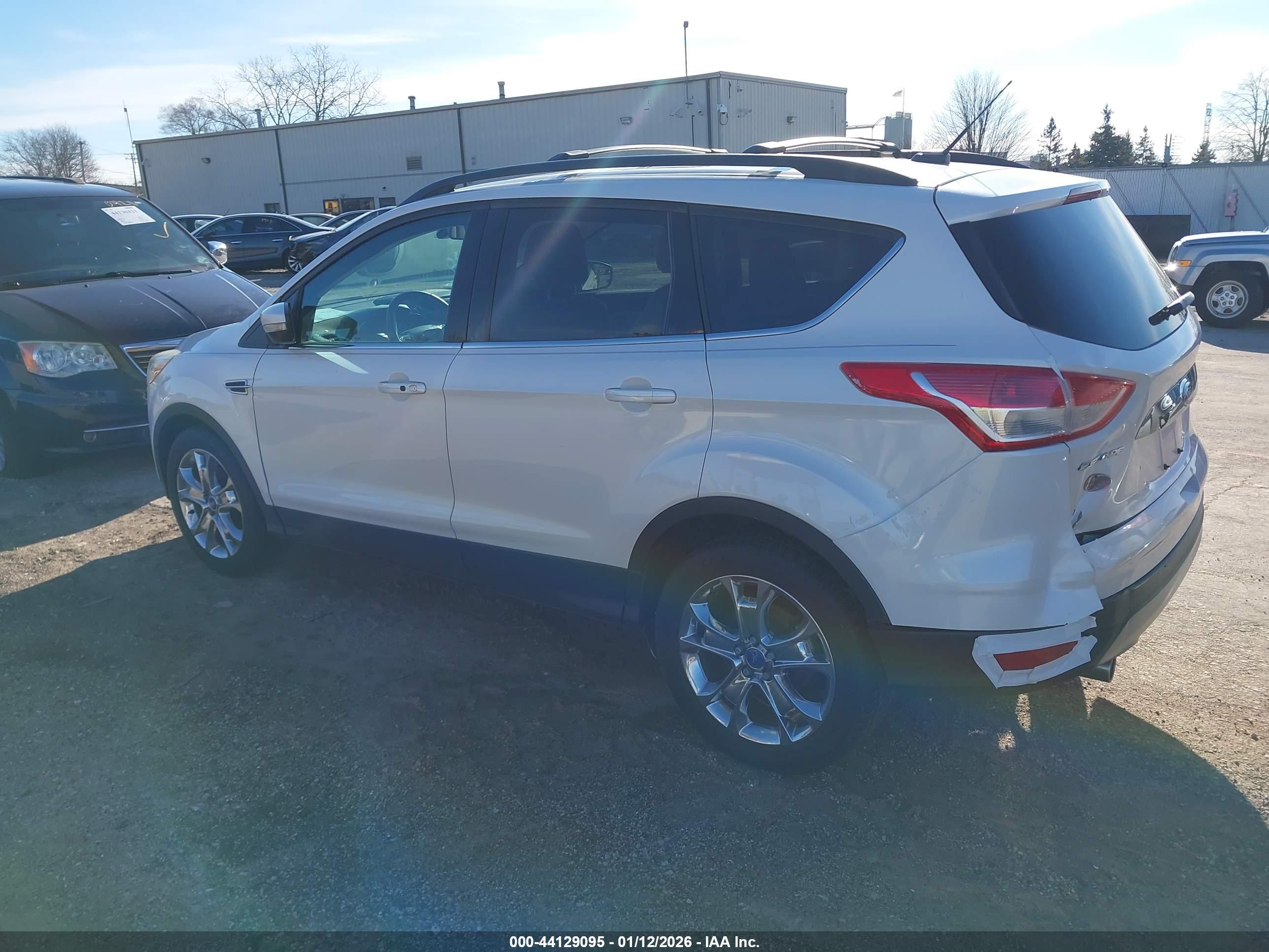 FORD ESCAPE image 3