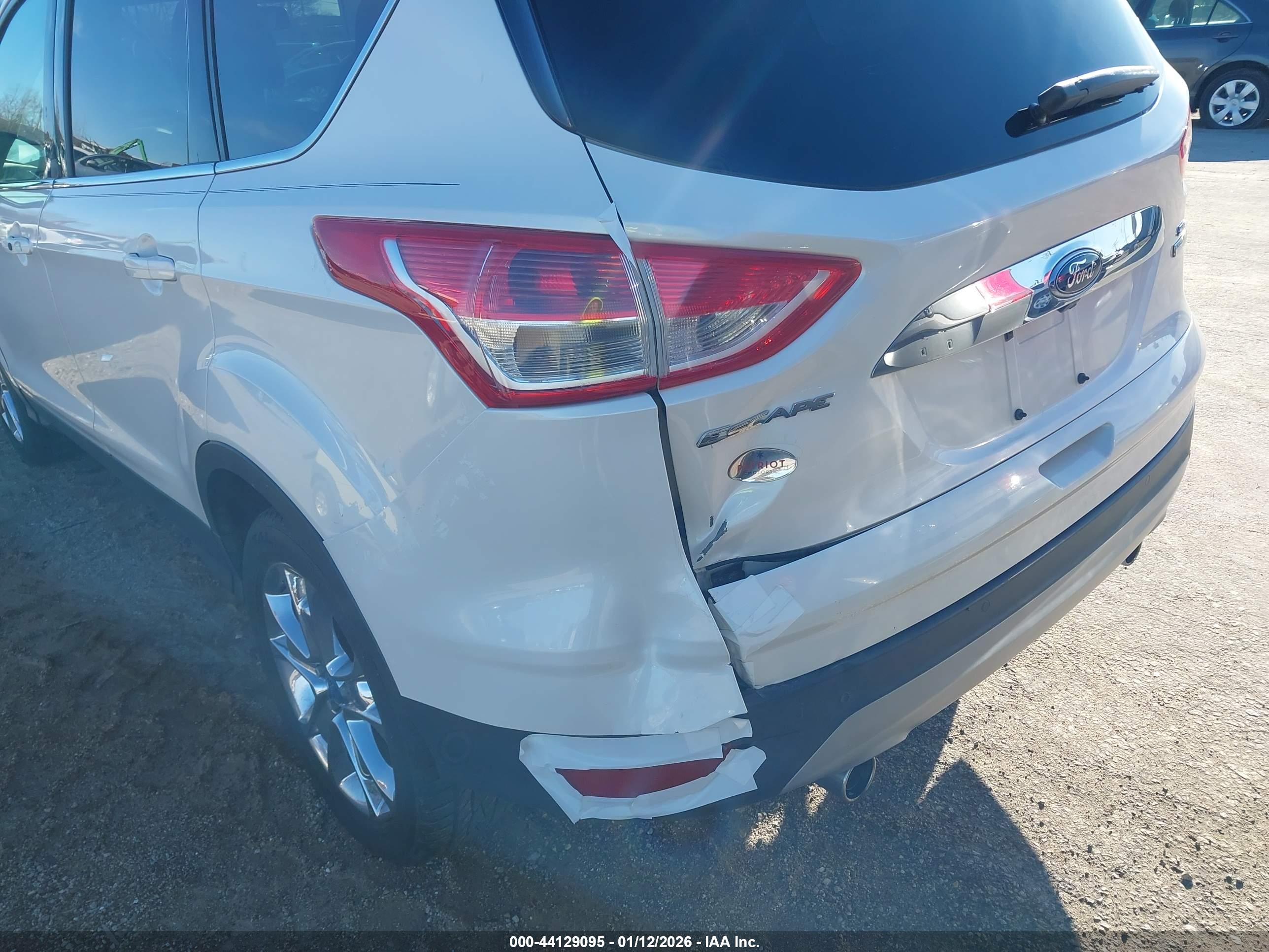 FORD ESCAPE image 6