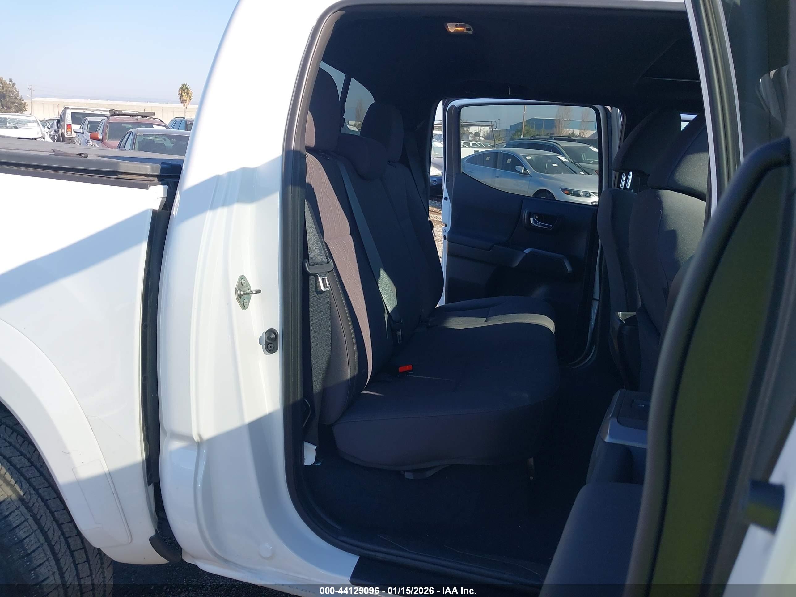 TOYOTA TACOMA image 8