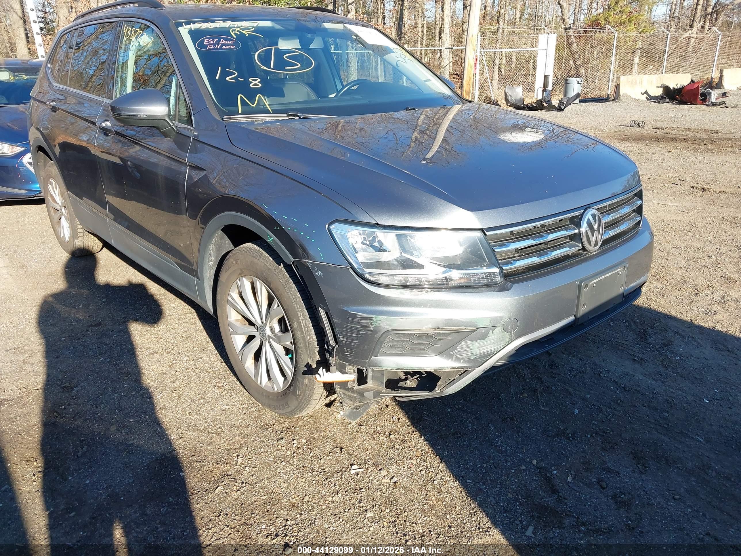 VOLKSWAGEN TIGUAN image 6