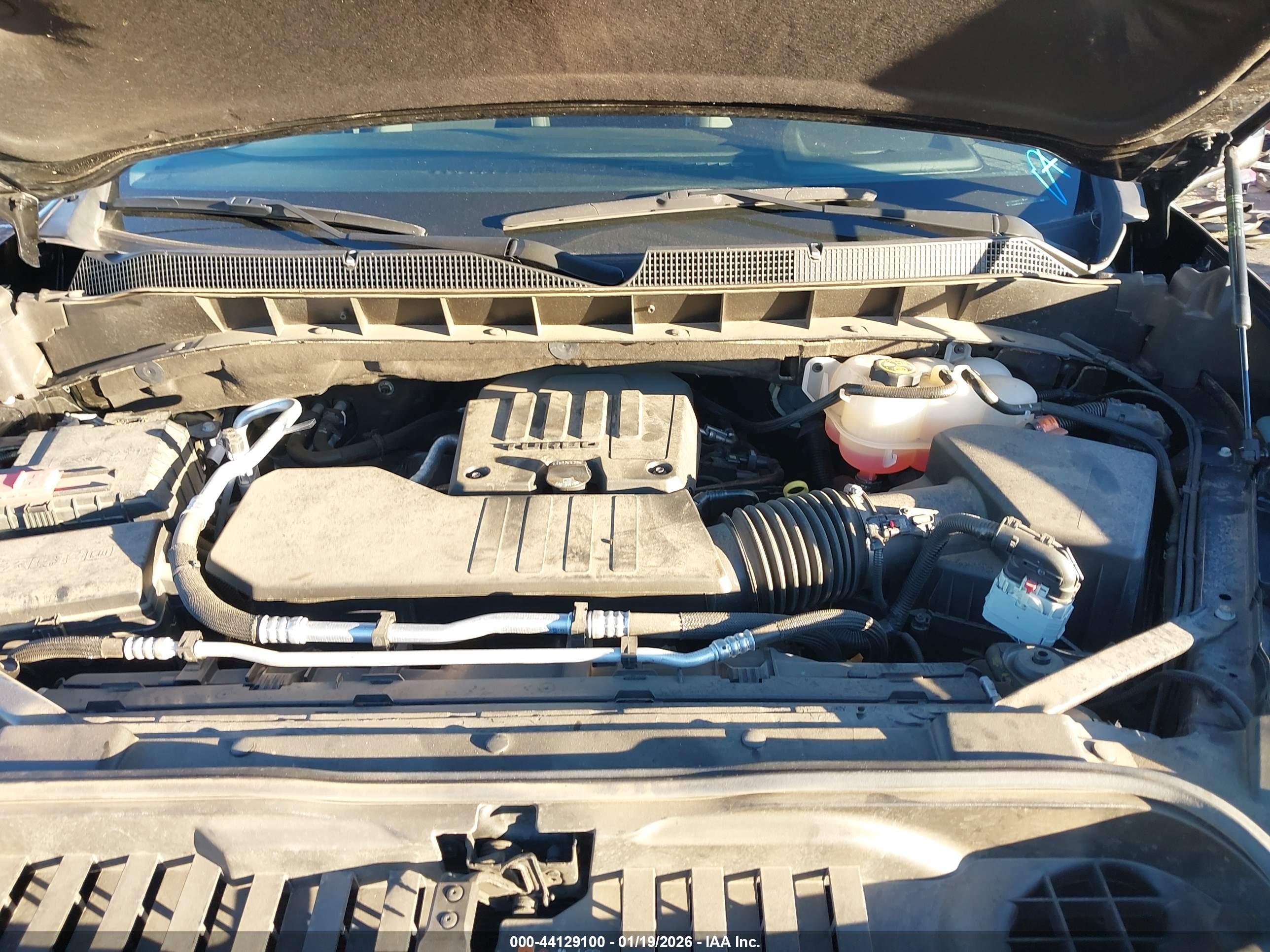 CHEVROLET SILVERADO image 10