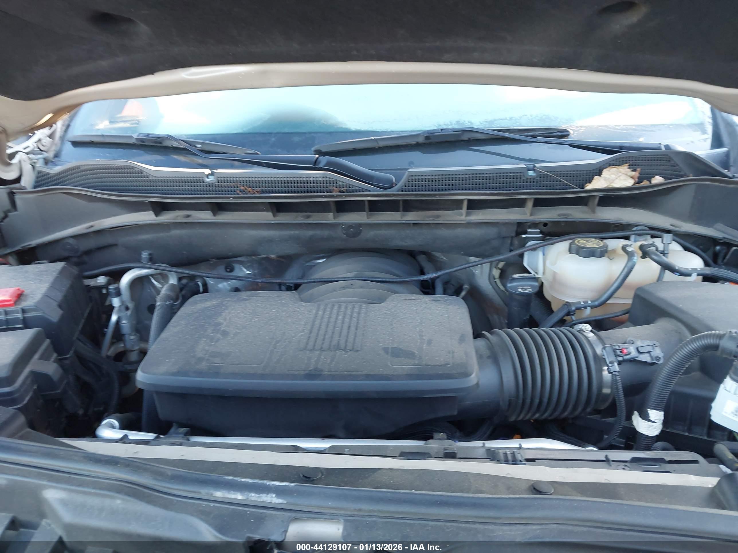 CHEVROLET SILVERADO image 10