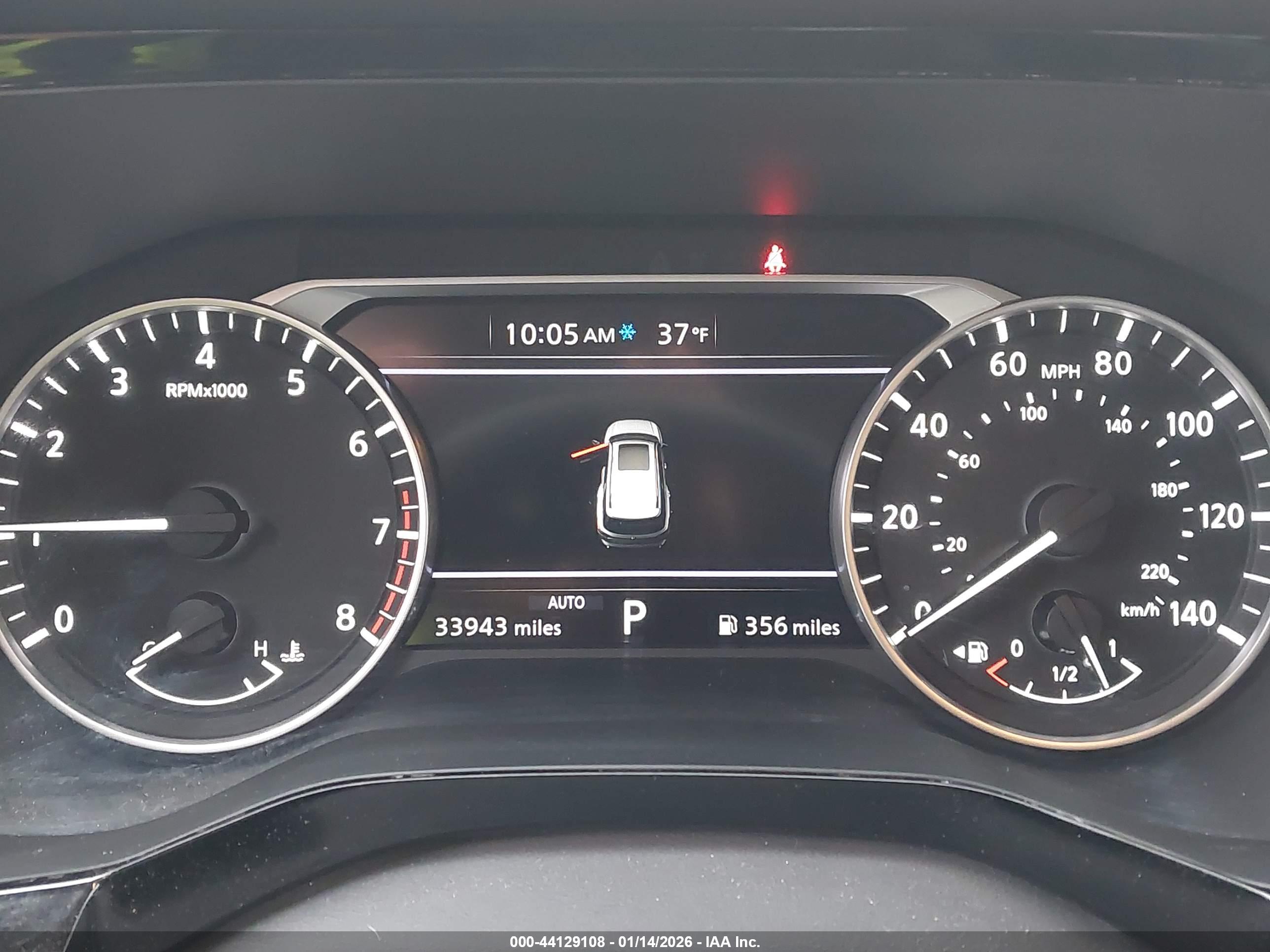 NISSAN PATHFINDER image 7