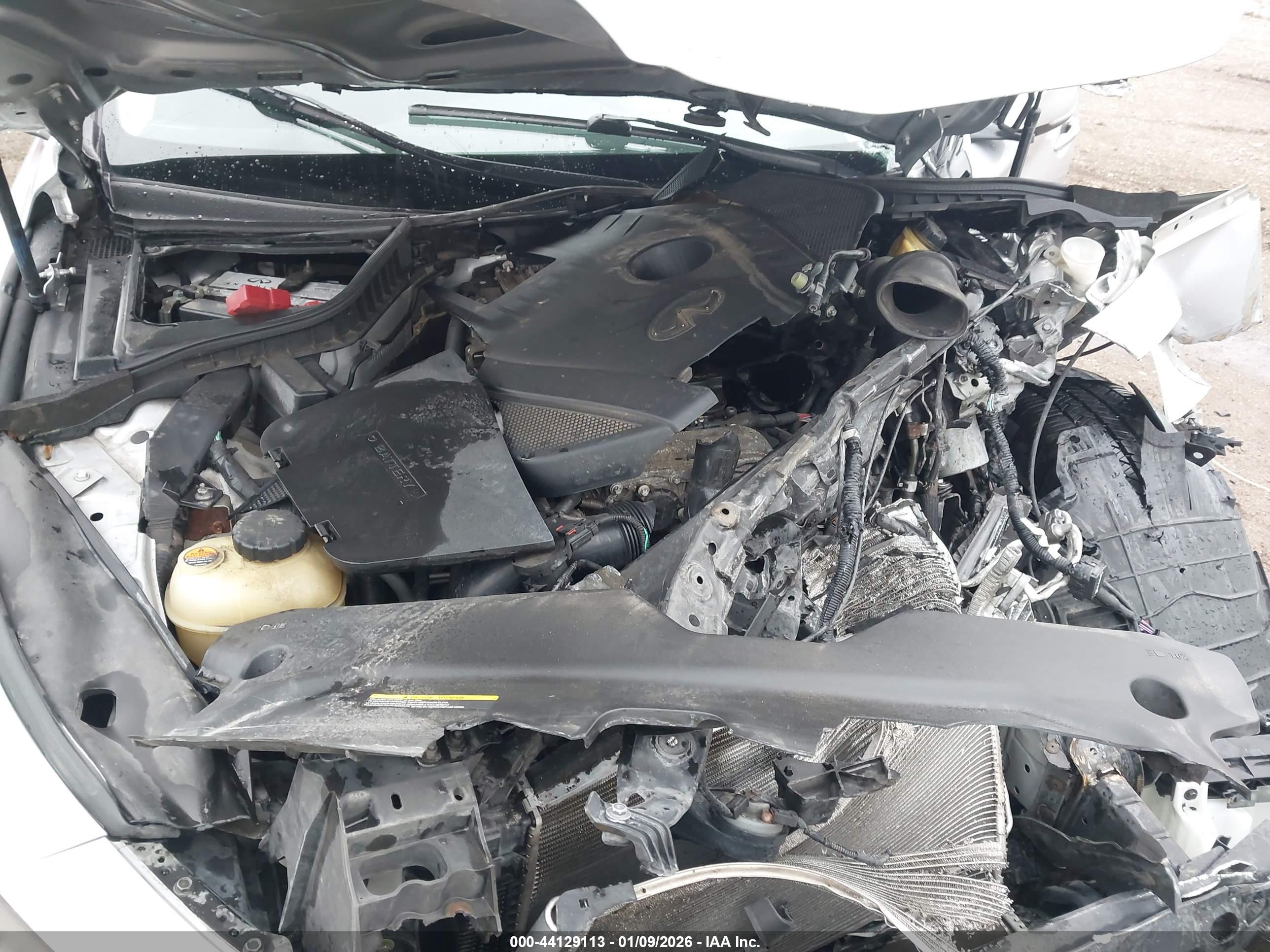 INFINITI Q50 image 10