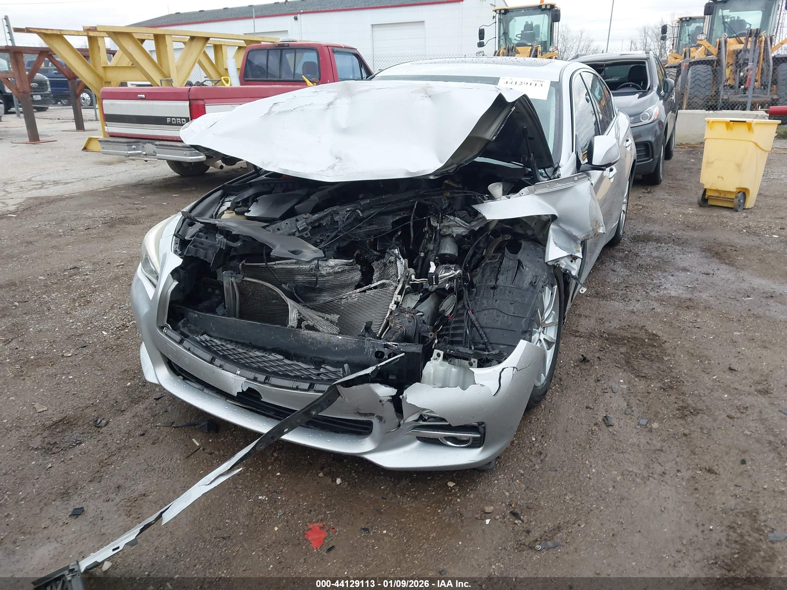 INFINITI Q50 image 6