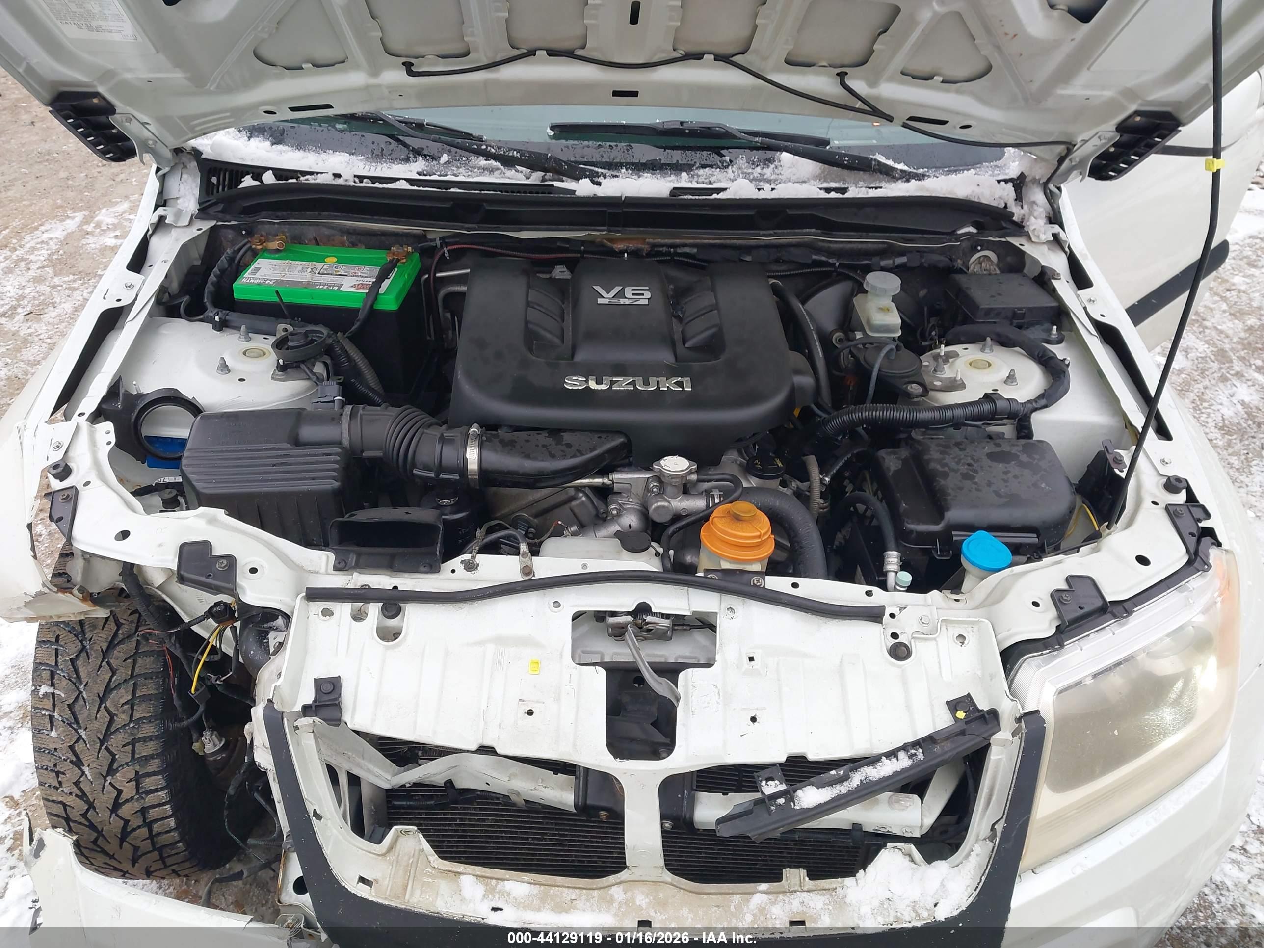 SUZUKI GRAND image 10