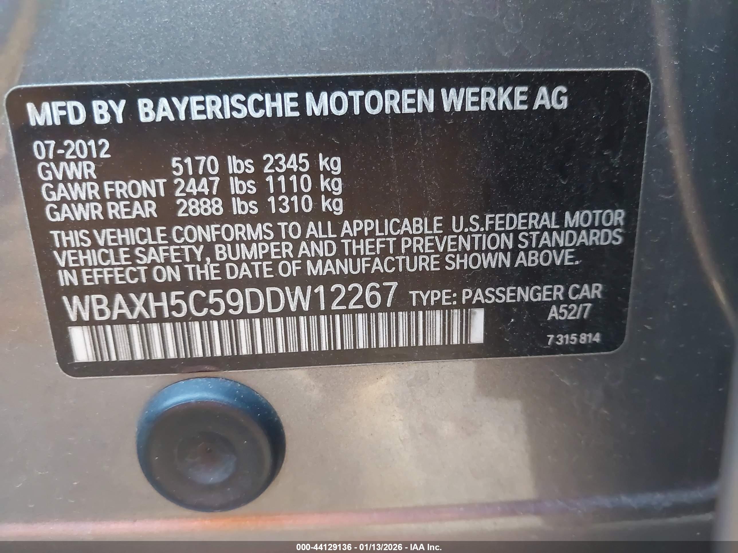 BMW 528I image 9