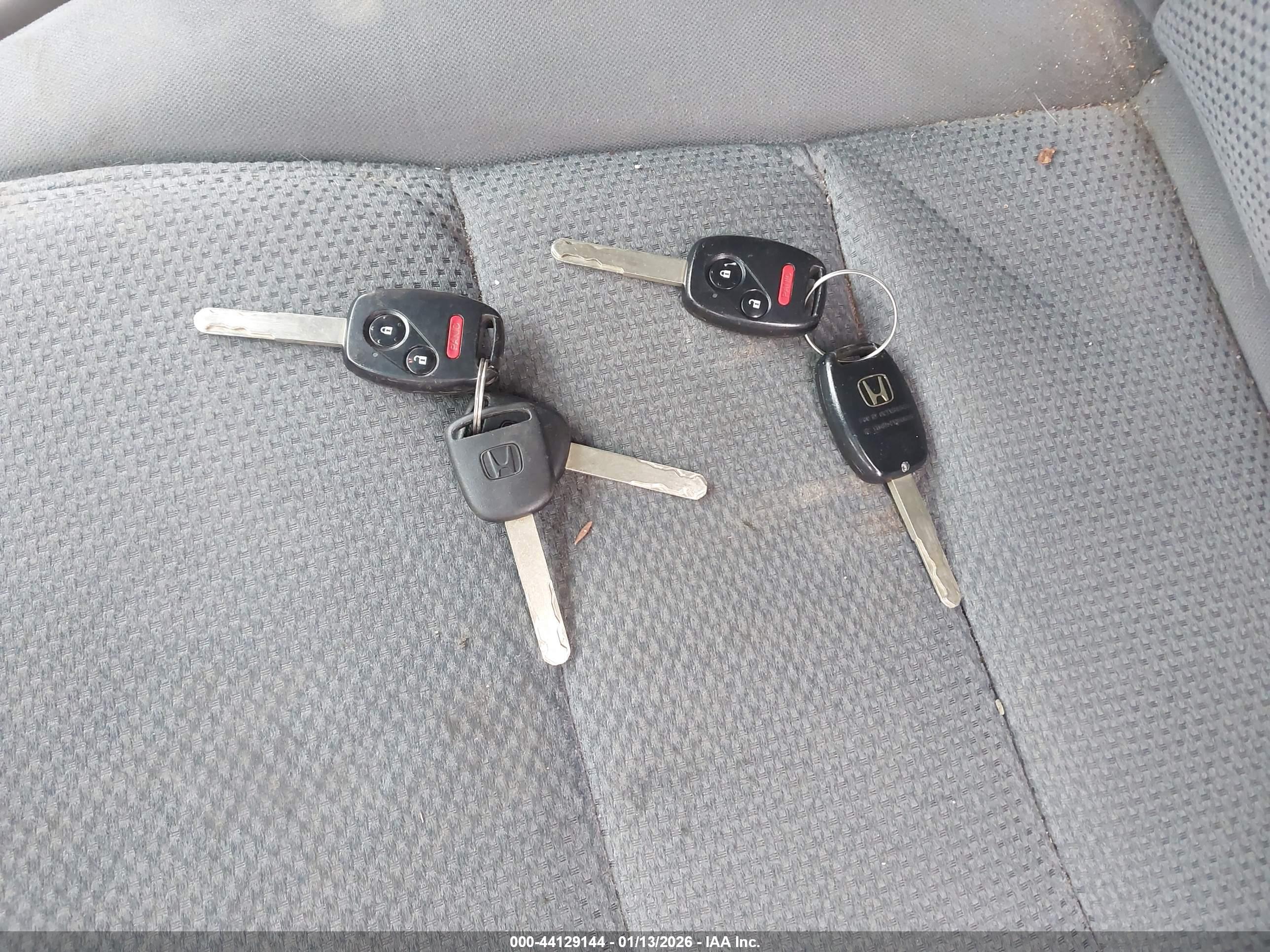HONDA PILOT image 11