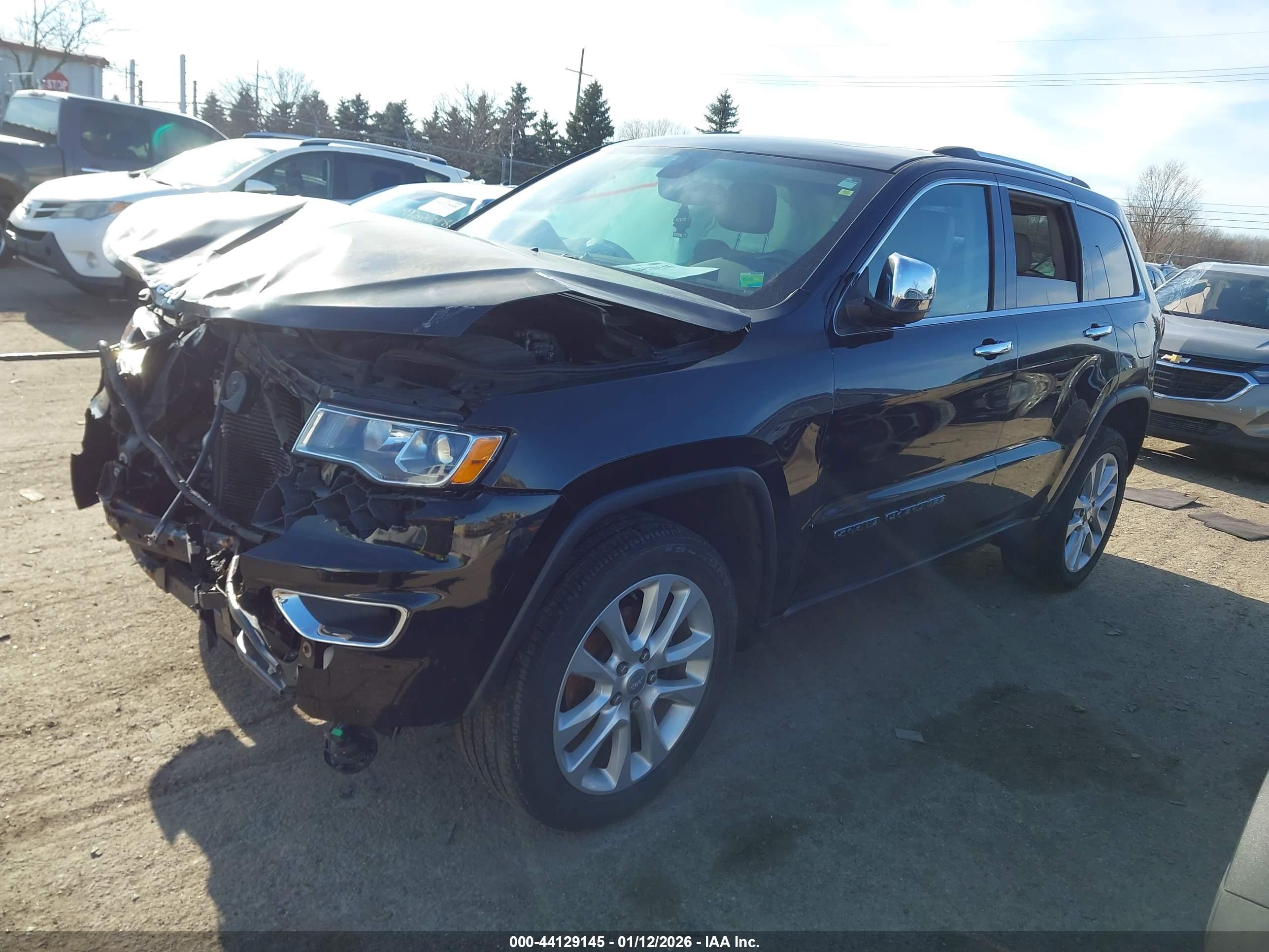 JEEP GRAND image 2