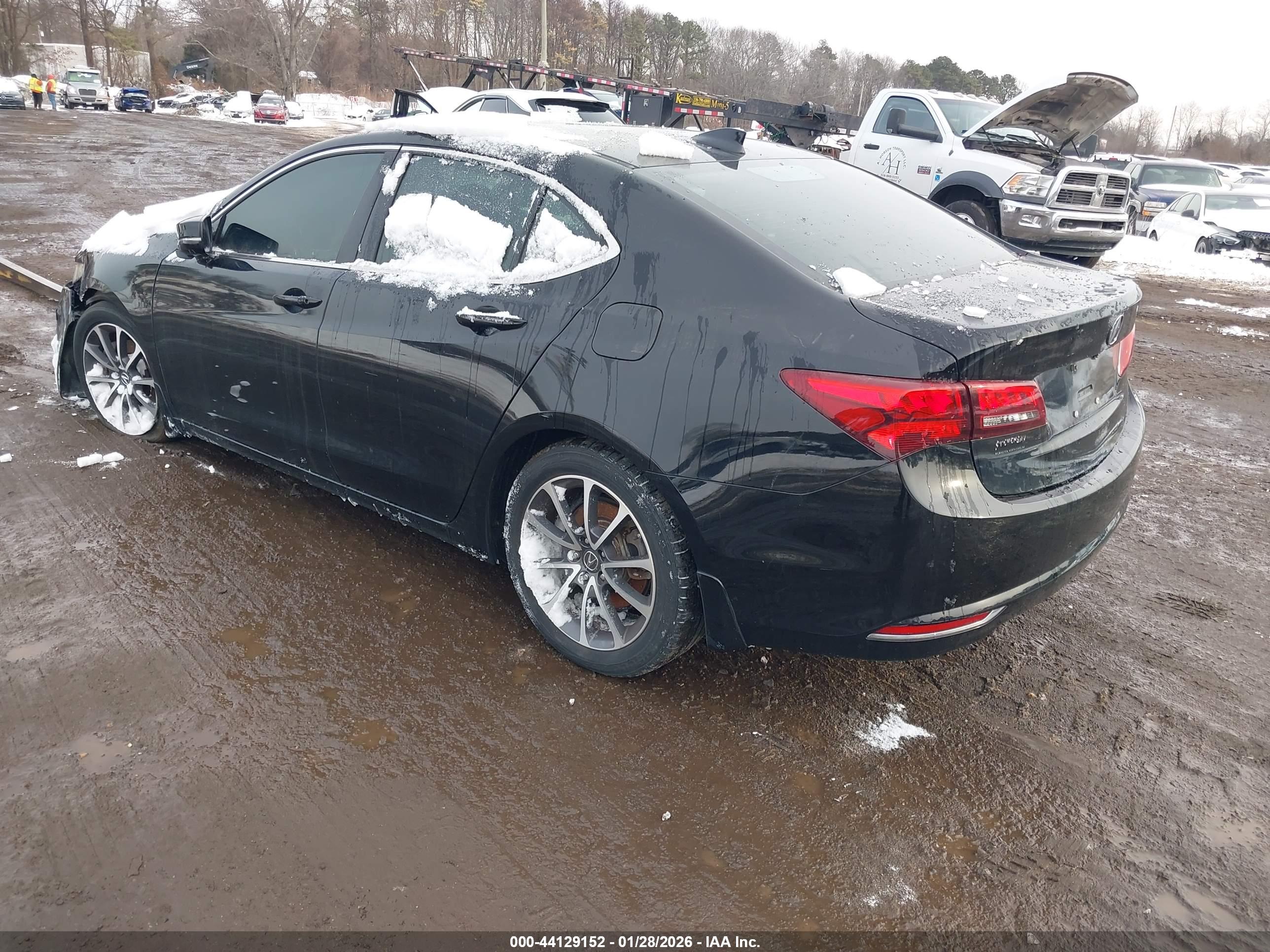 ACURA TLX image 3