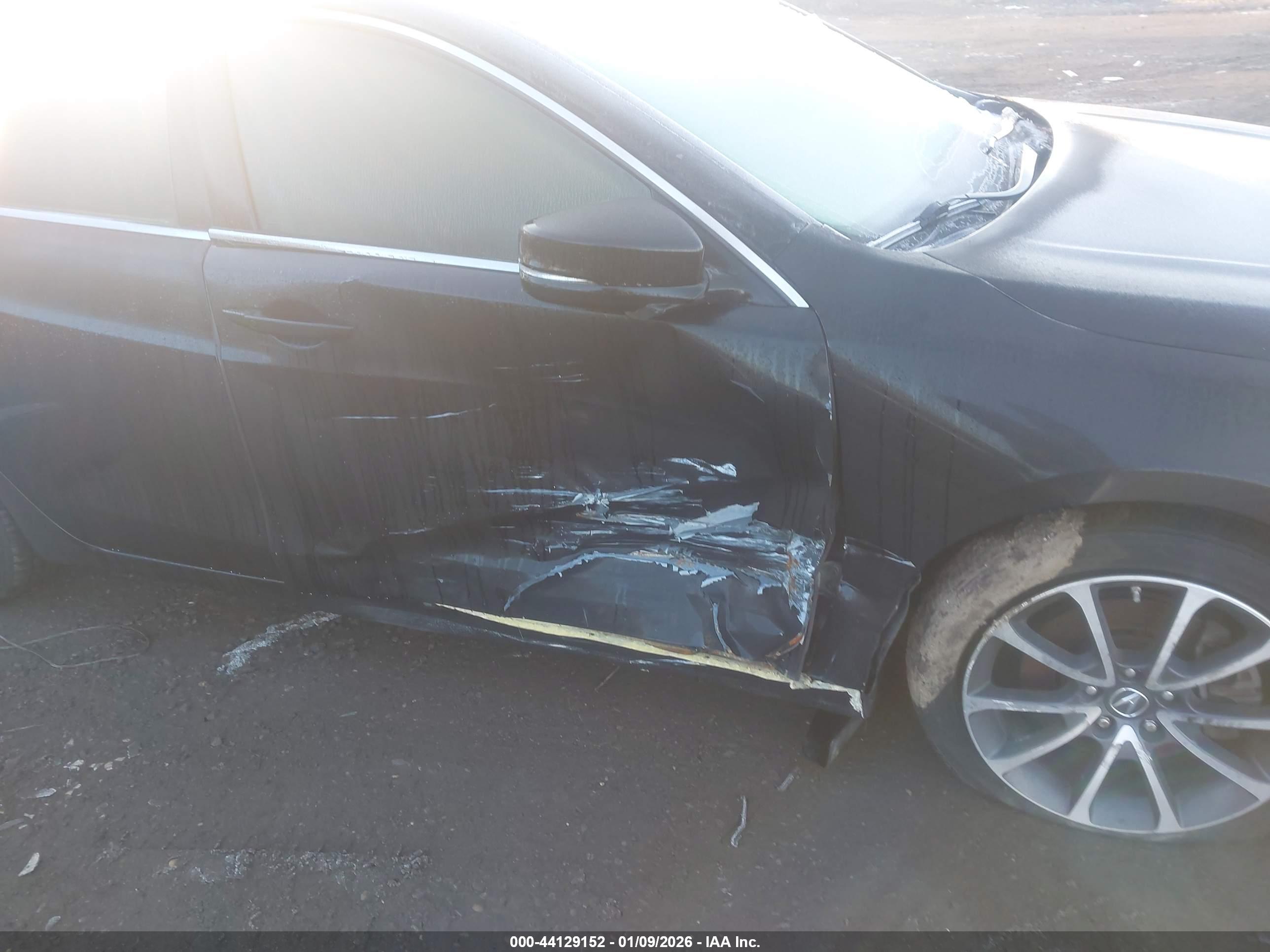 ACURA TLX image 6