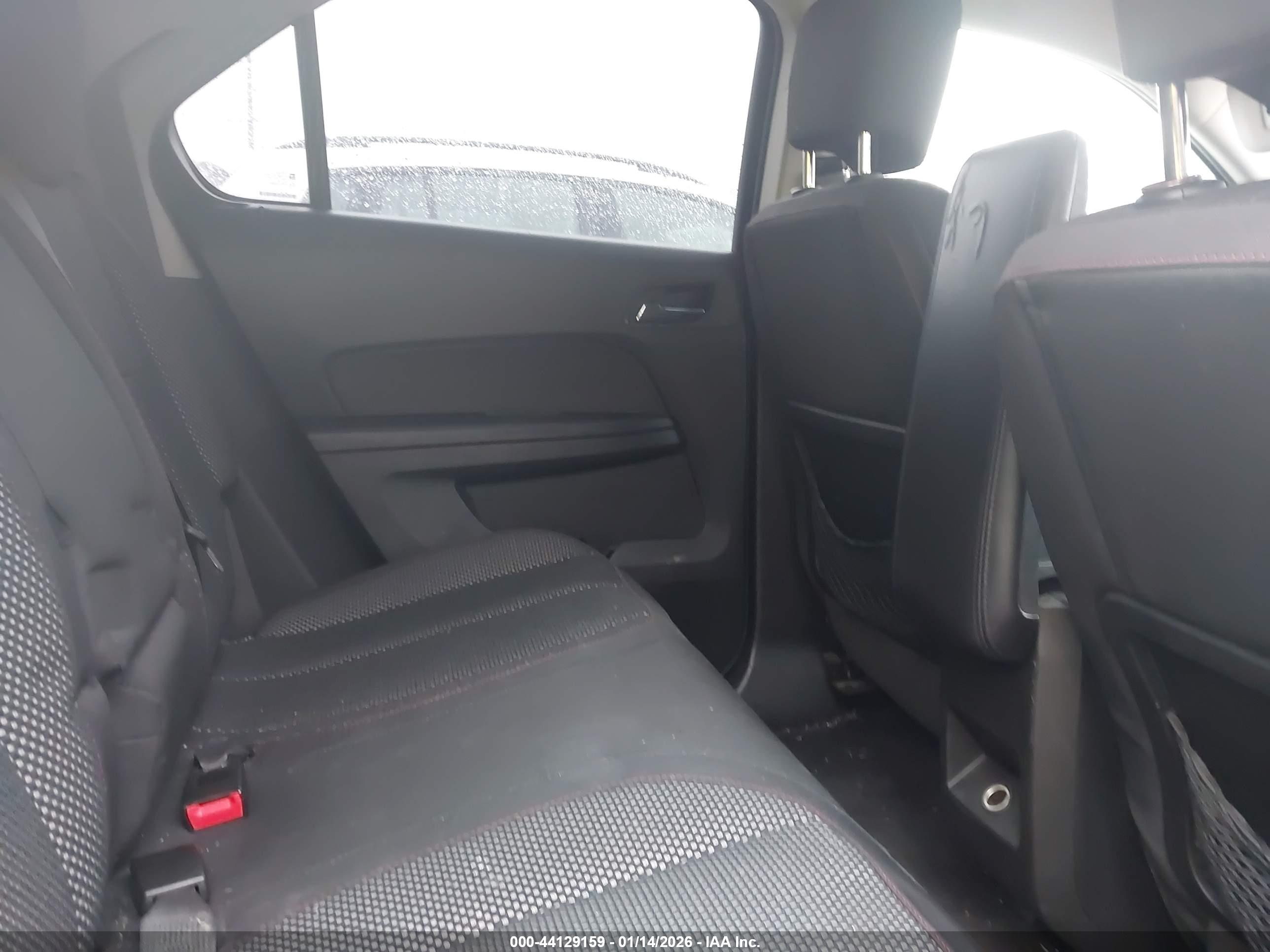 CHEVROLET EQUINOX image 8