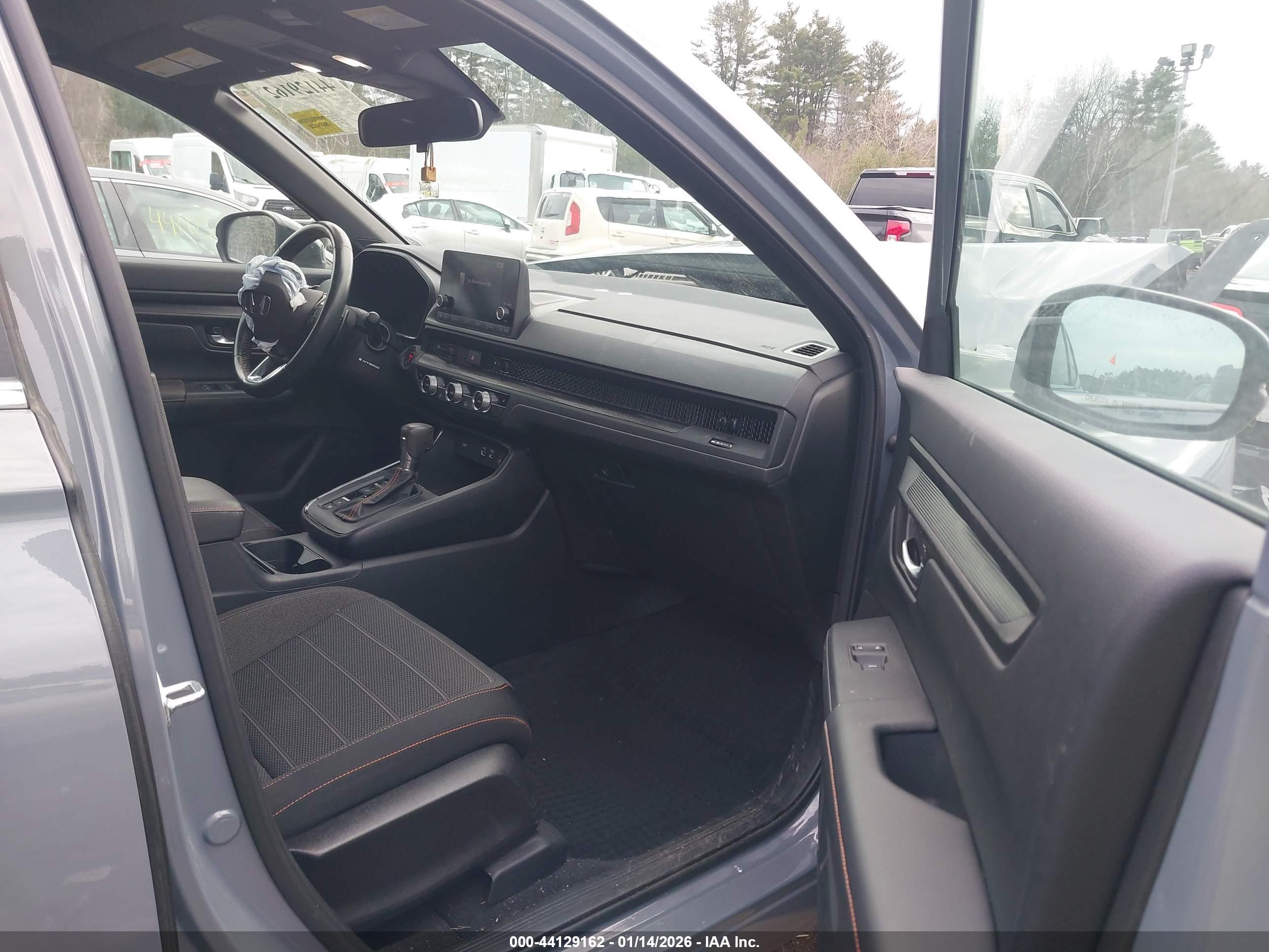 HONDA CR-V image 5