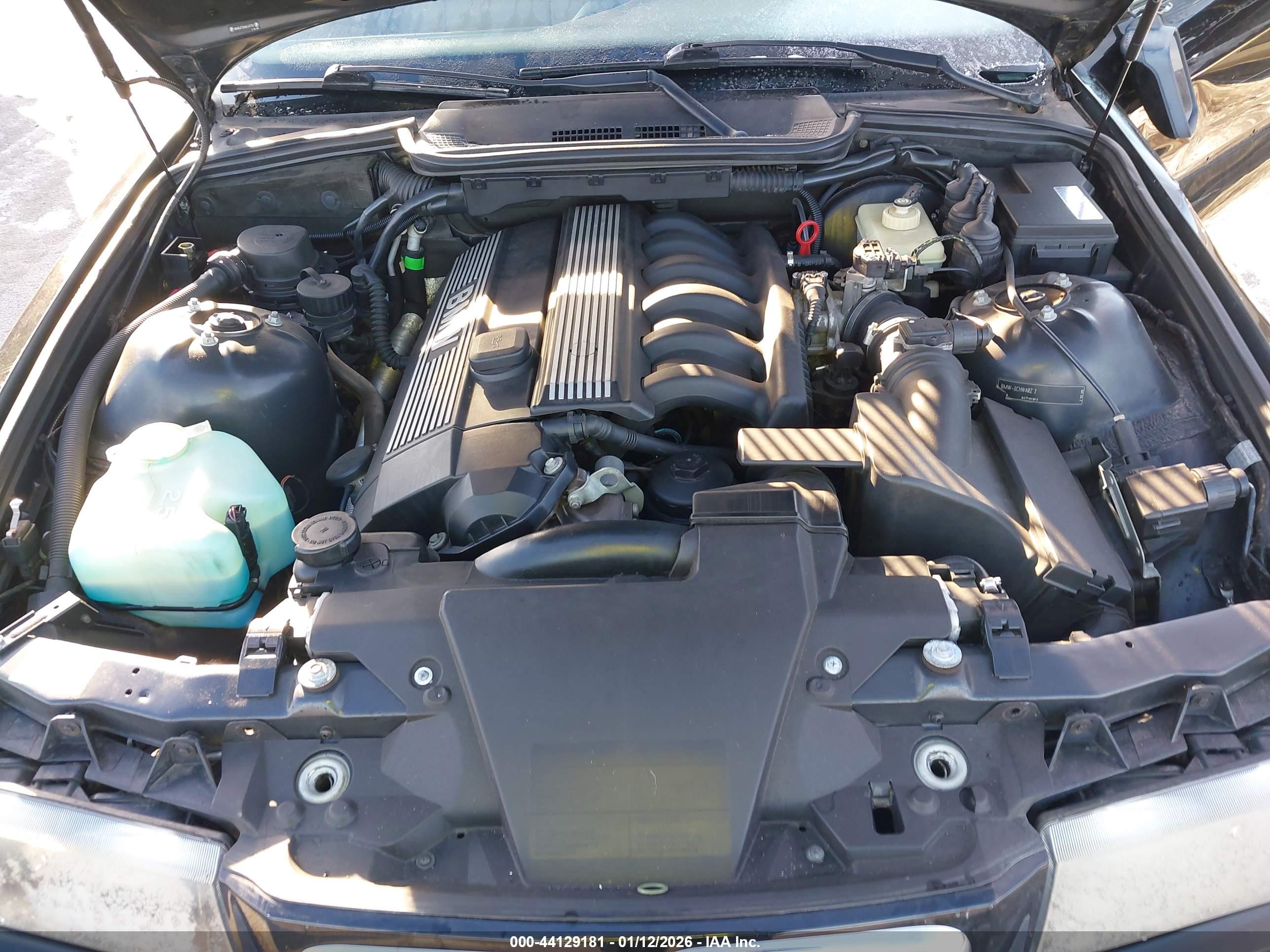 BMW 323IC image 10