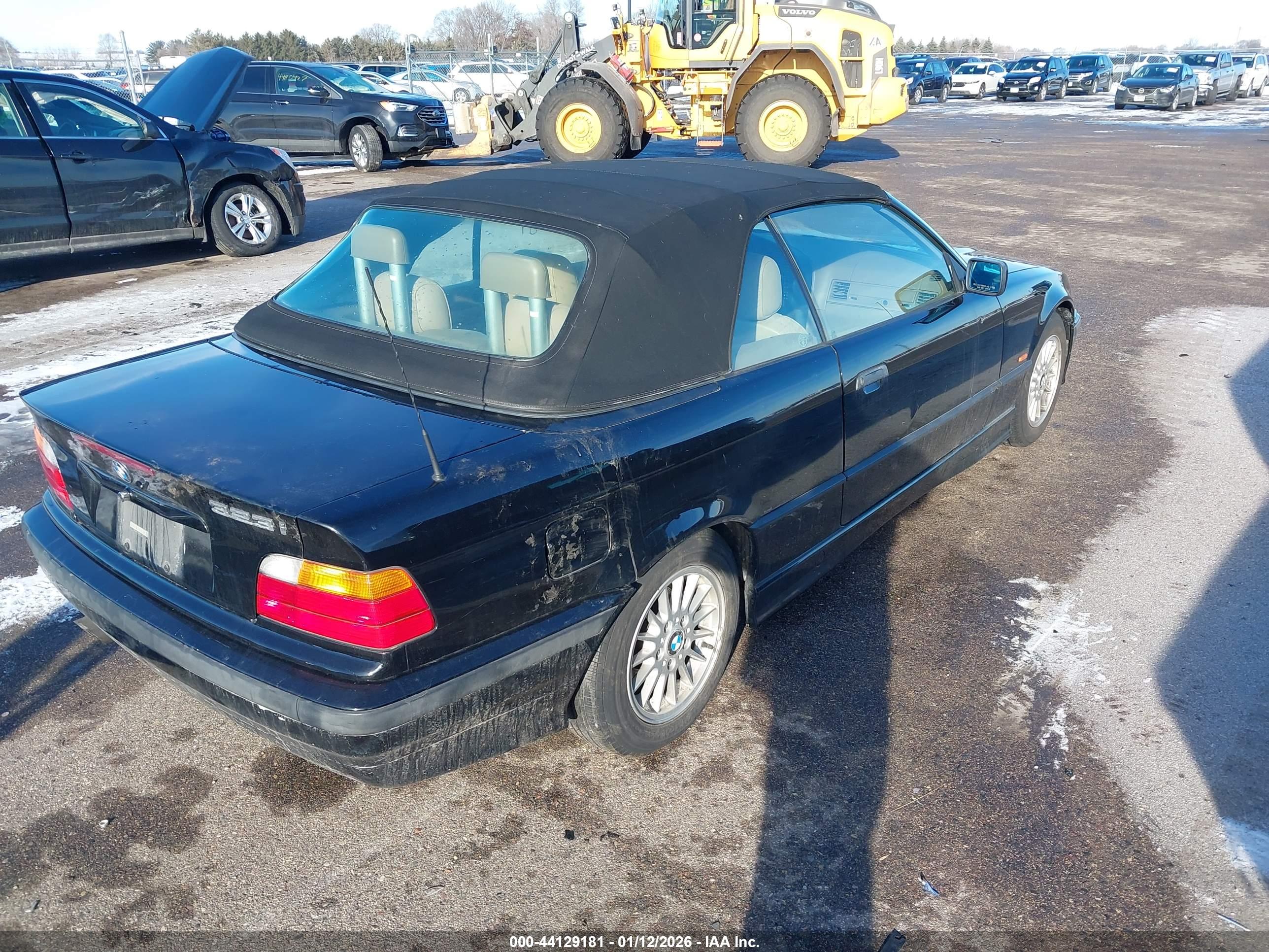 BMW 323IC image 4