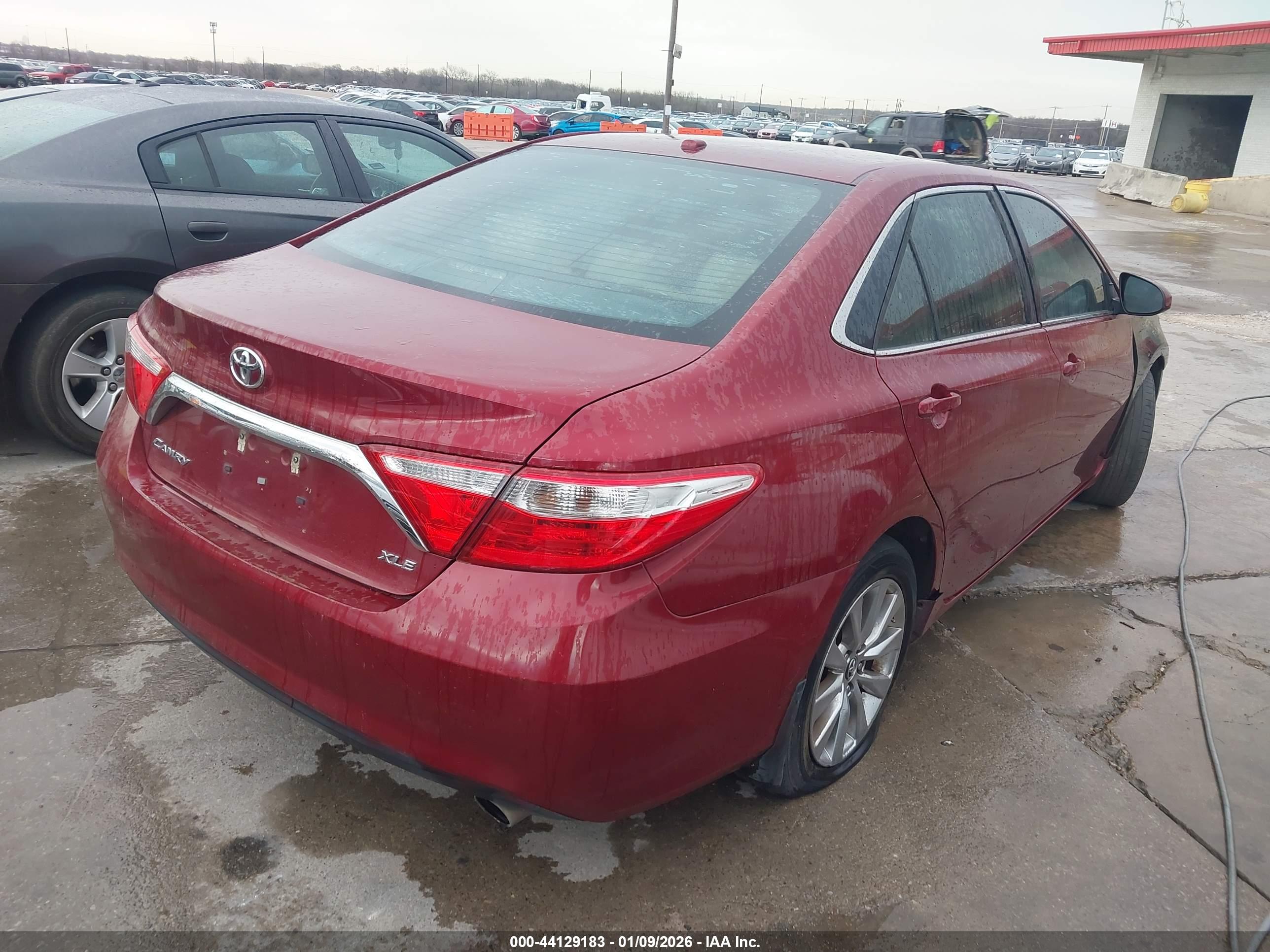 TOYOTA CAMRY image 4