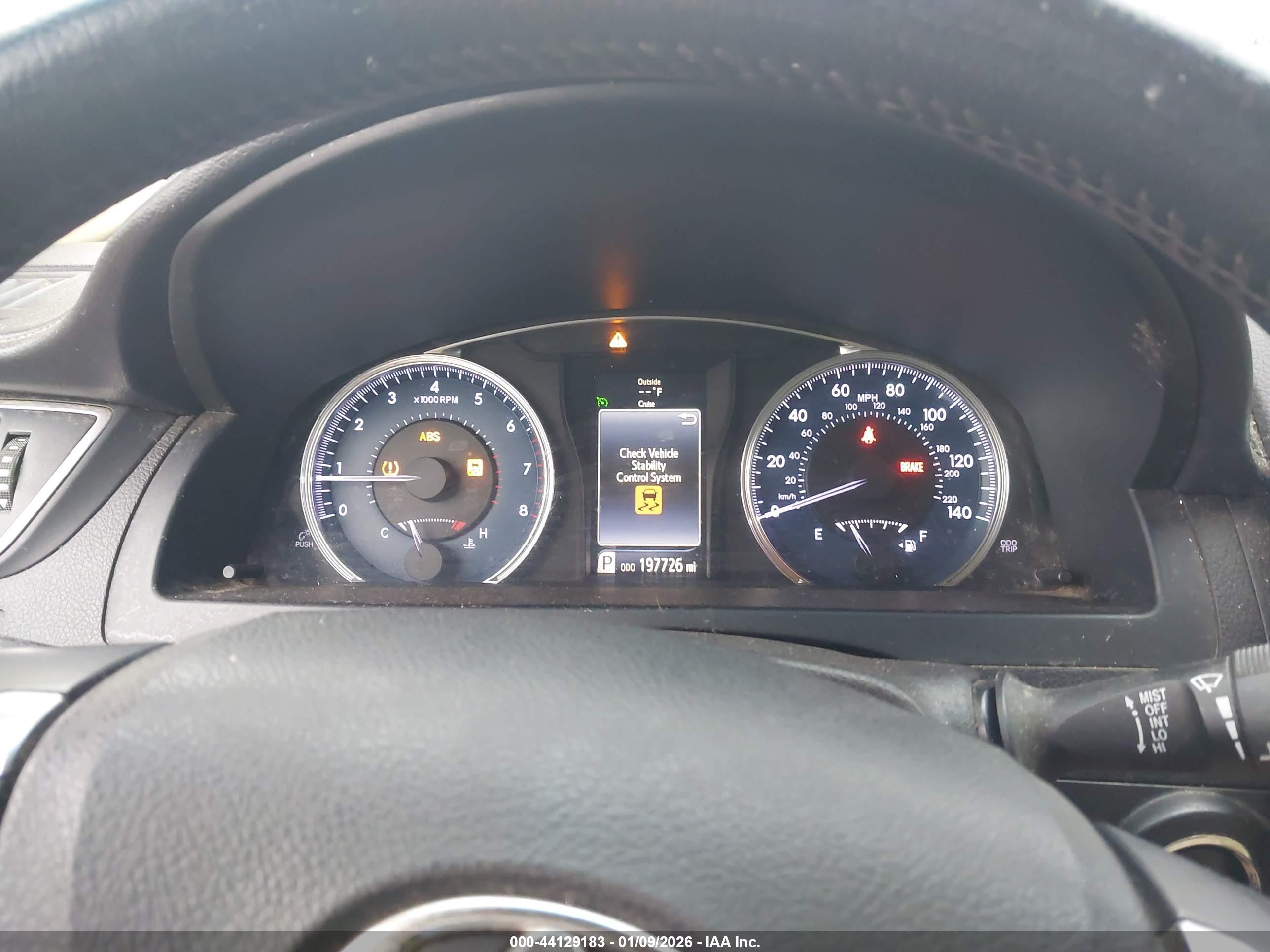 TOYOTA CAMRY image 7