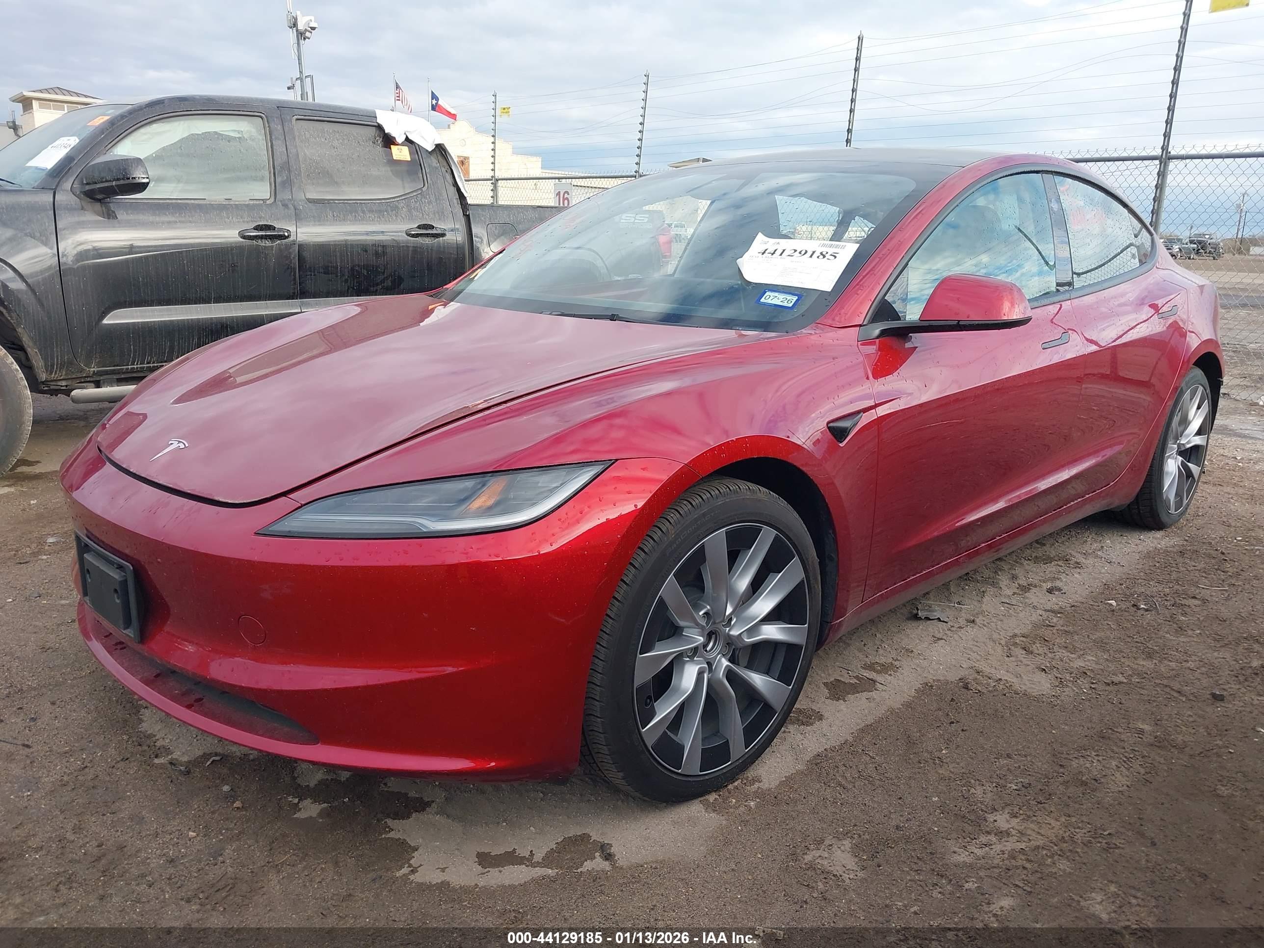 TESLA MODEL image 2