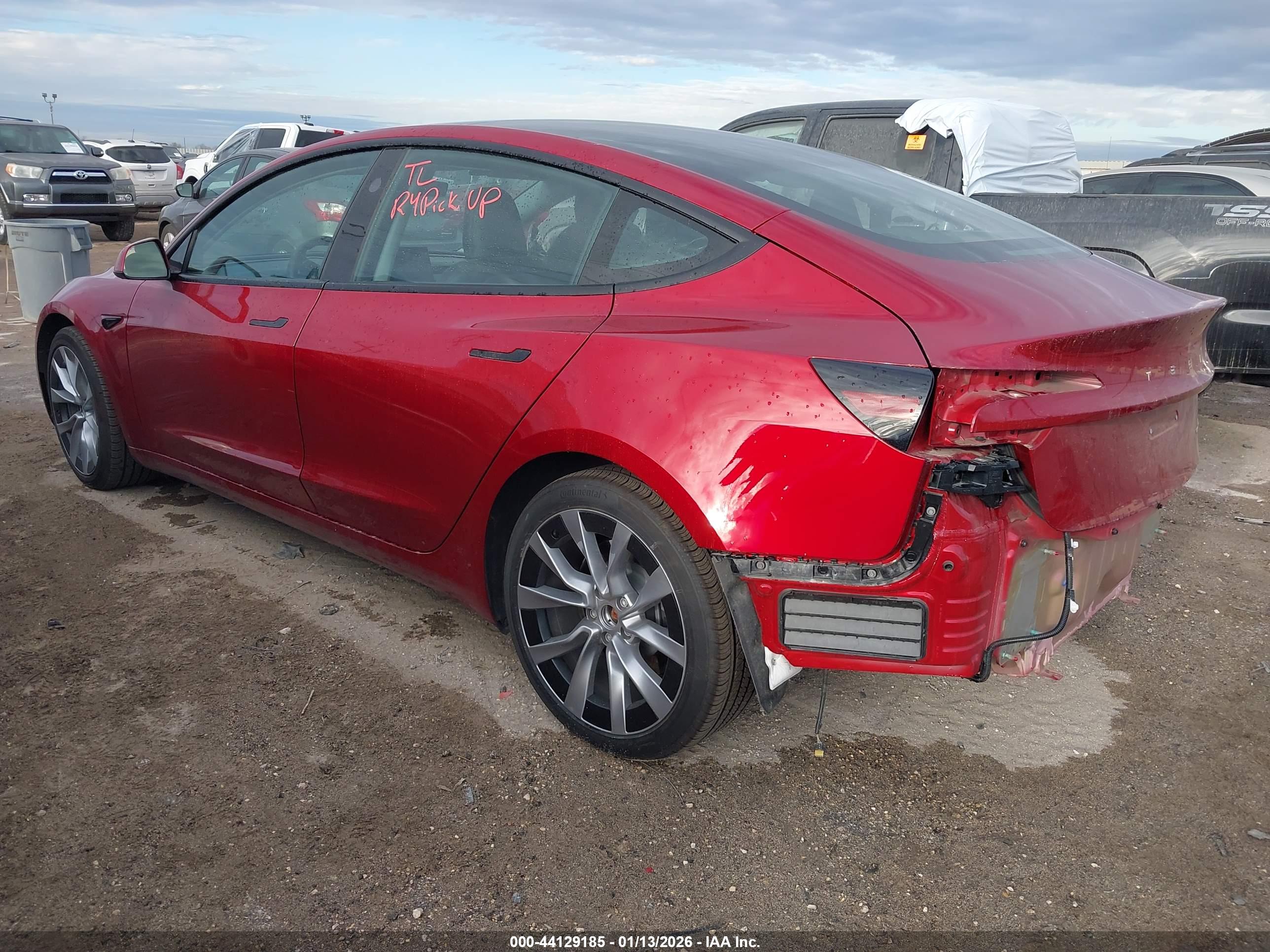 TESLA MODEL image 3