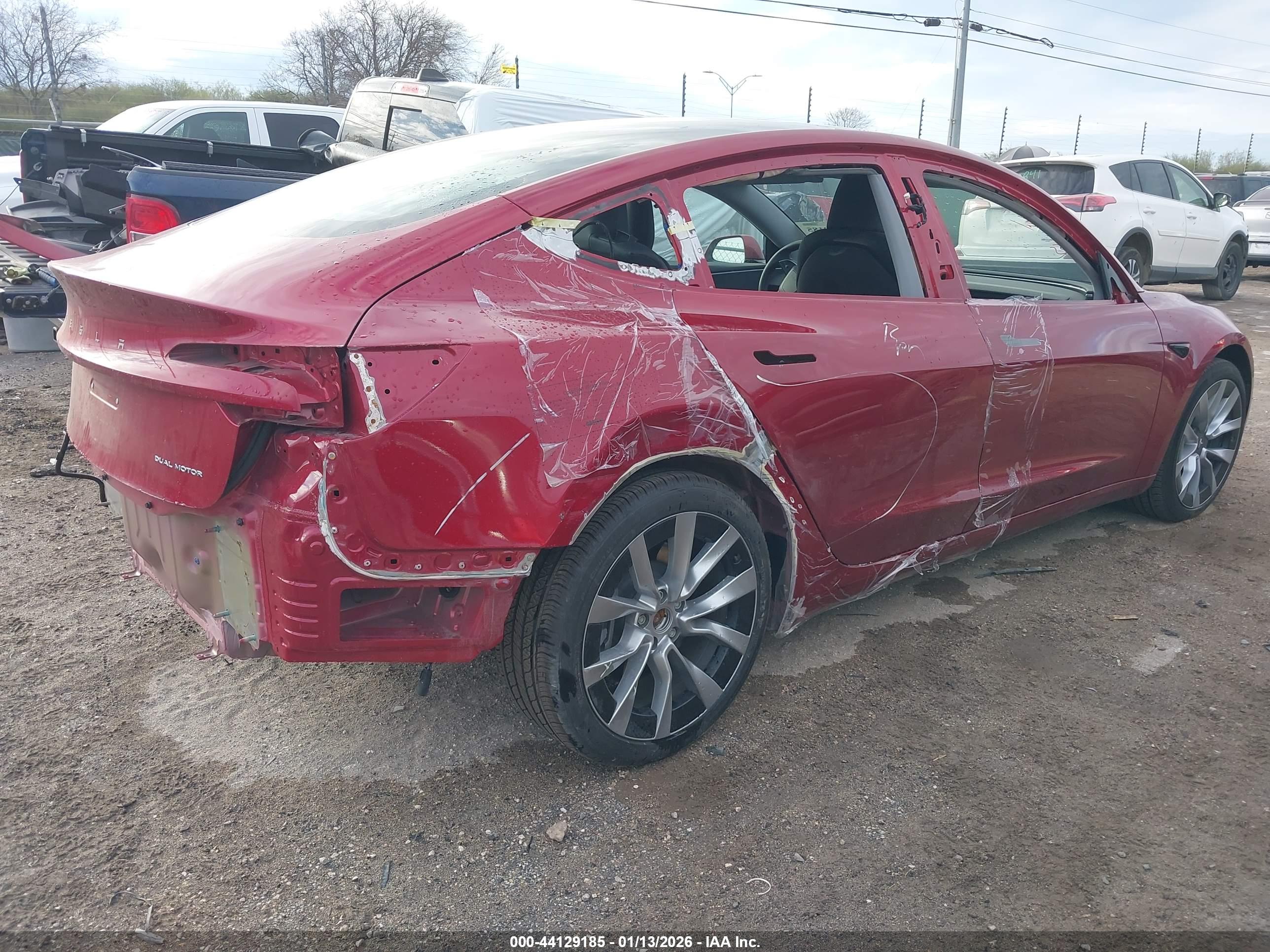 TESLA MODEL image 4