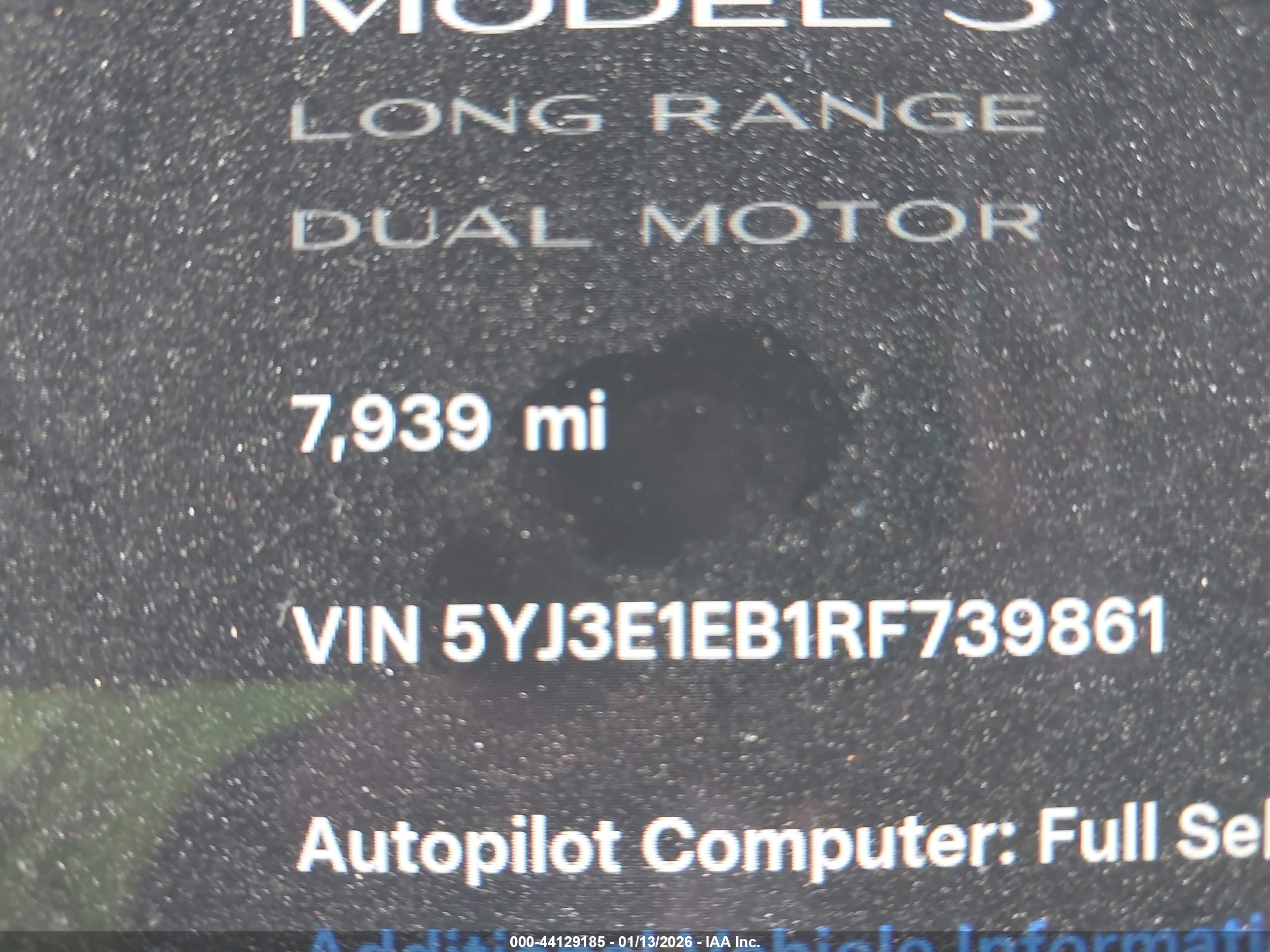 TESLA MODEL image 7