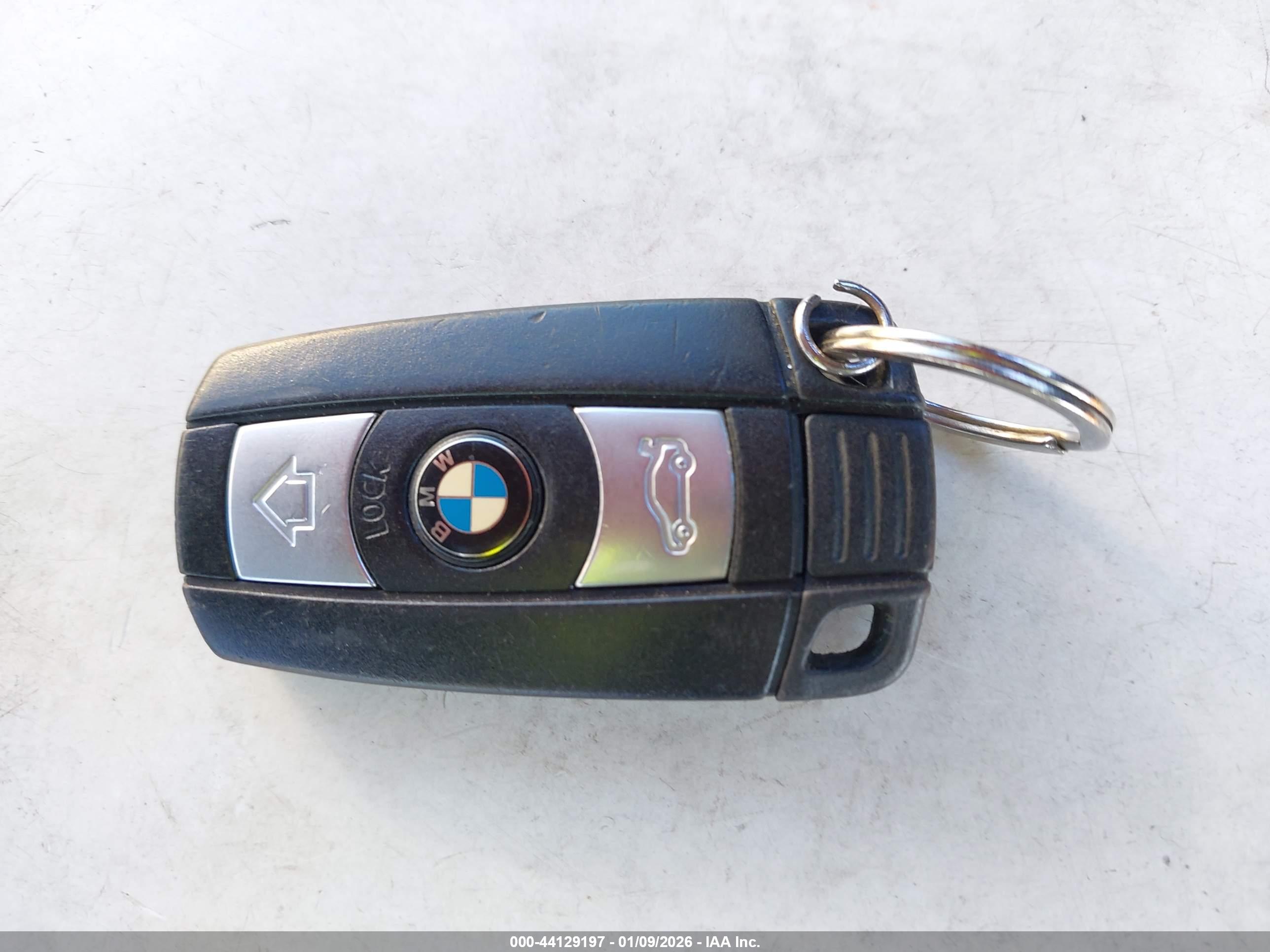 BMW 328I image 11