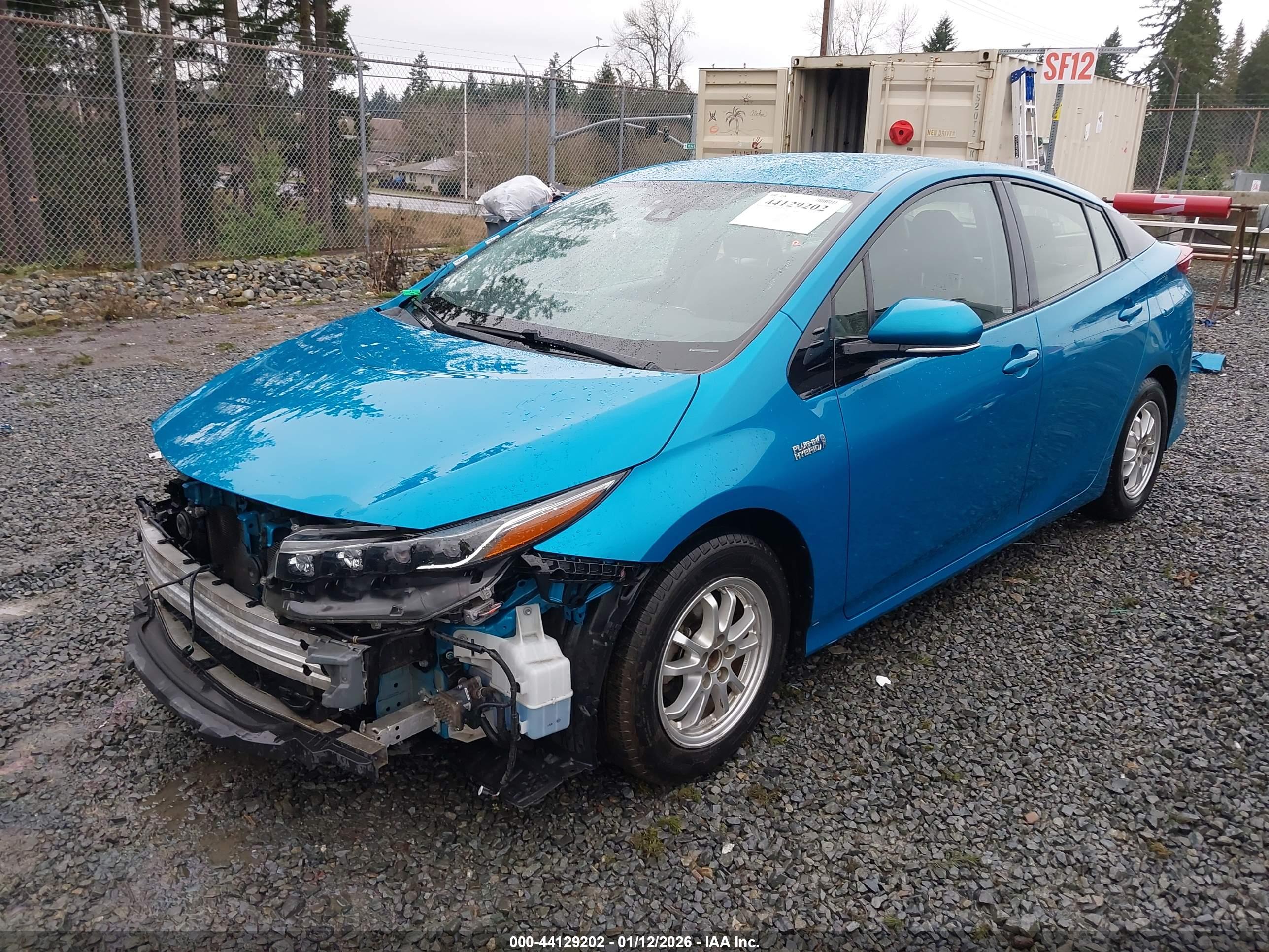 TOYOTA PRIUS image 2