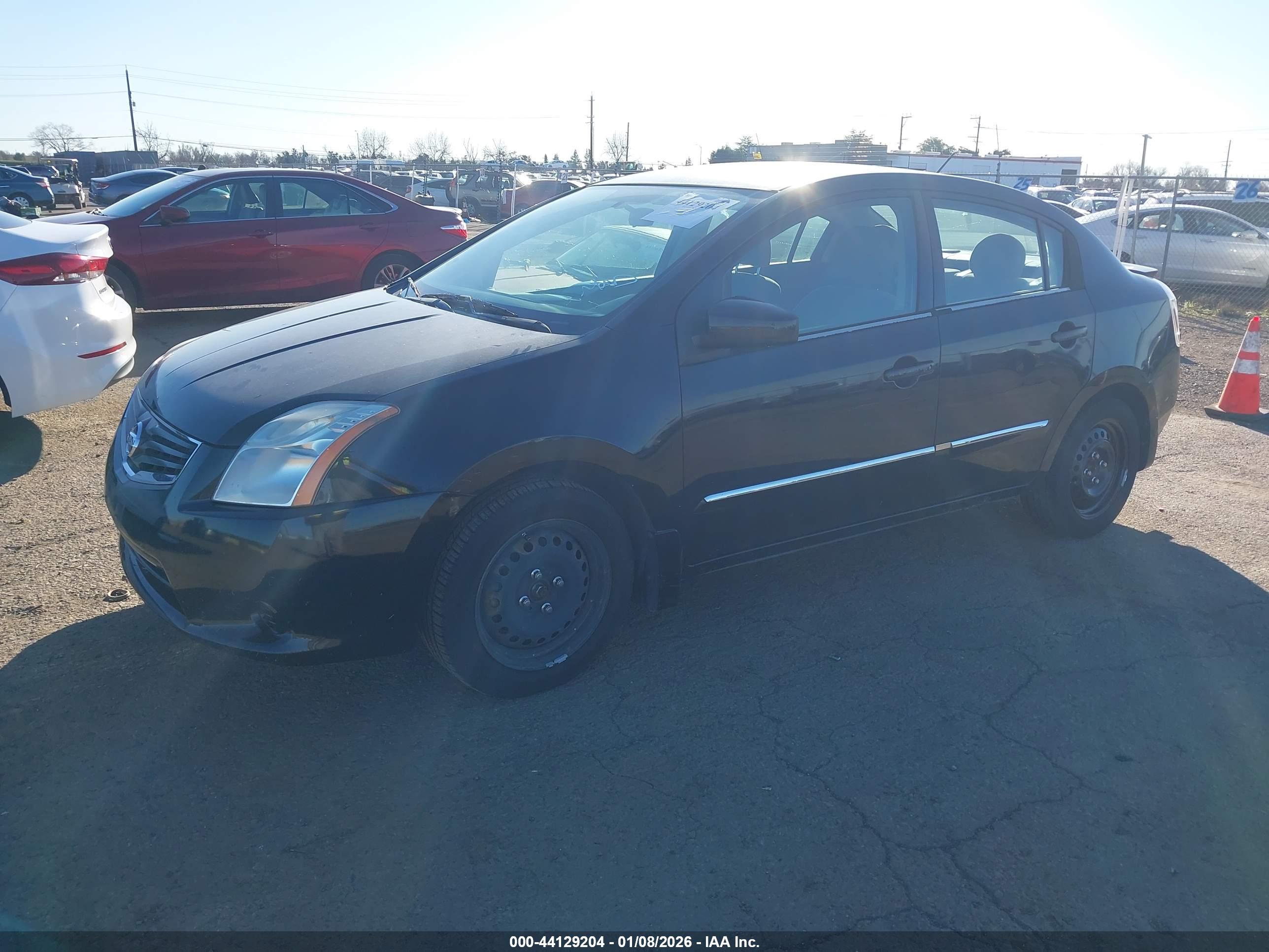 NISSAN SENTRA image 2