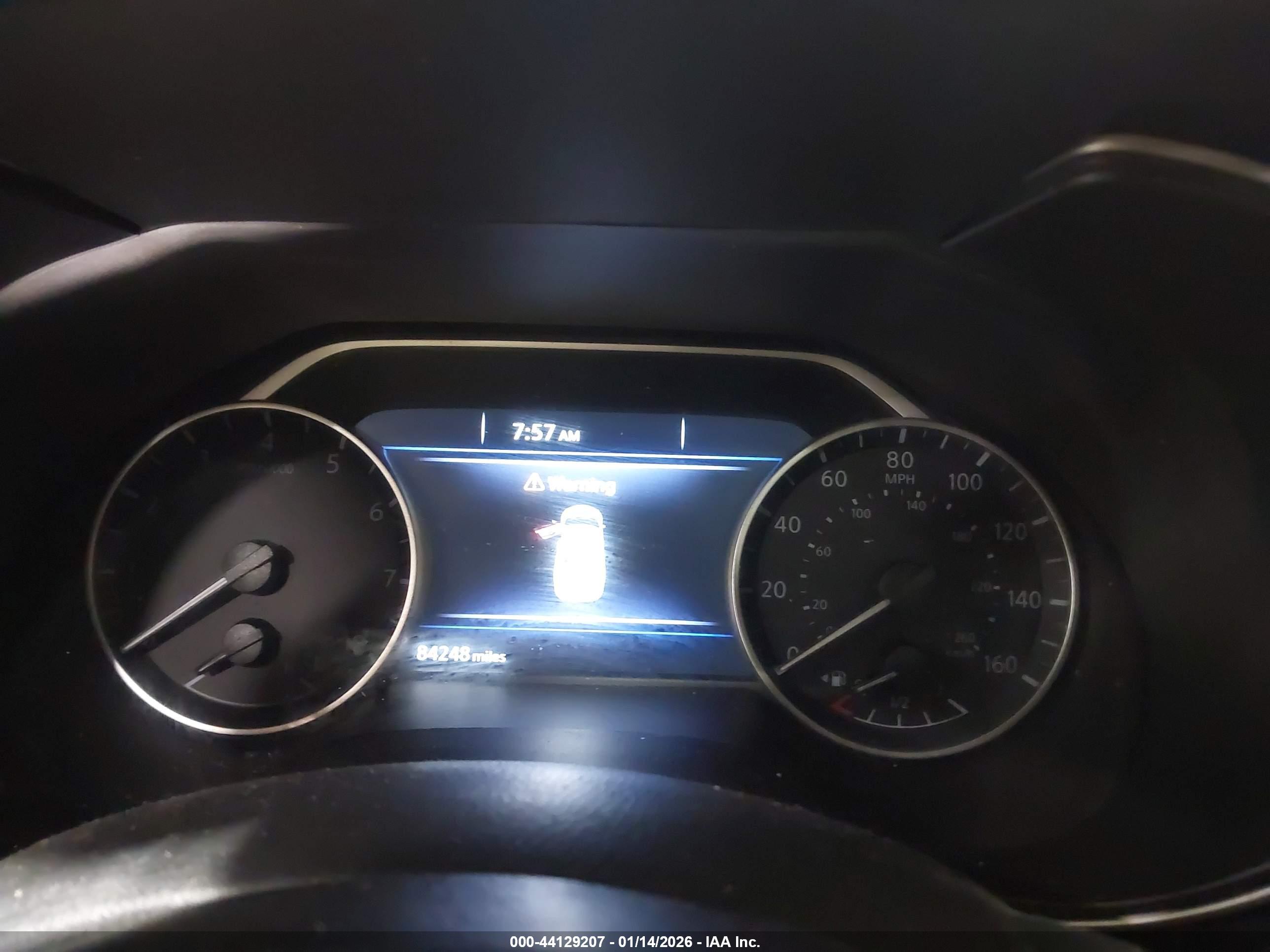 NISSAN MAXIMA image 7