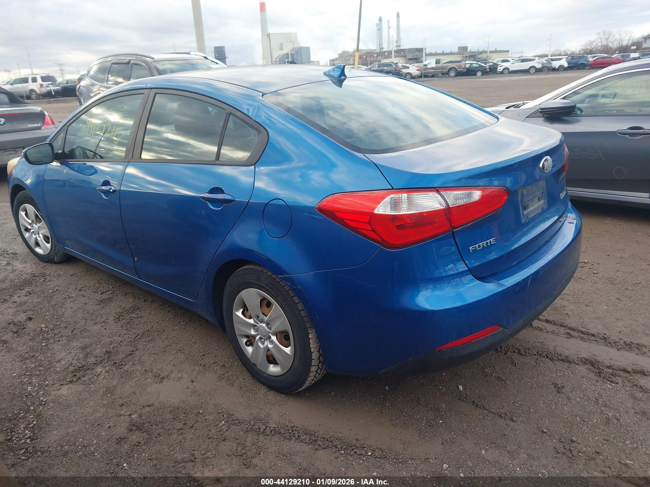 KIA FORTE image 3