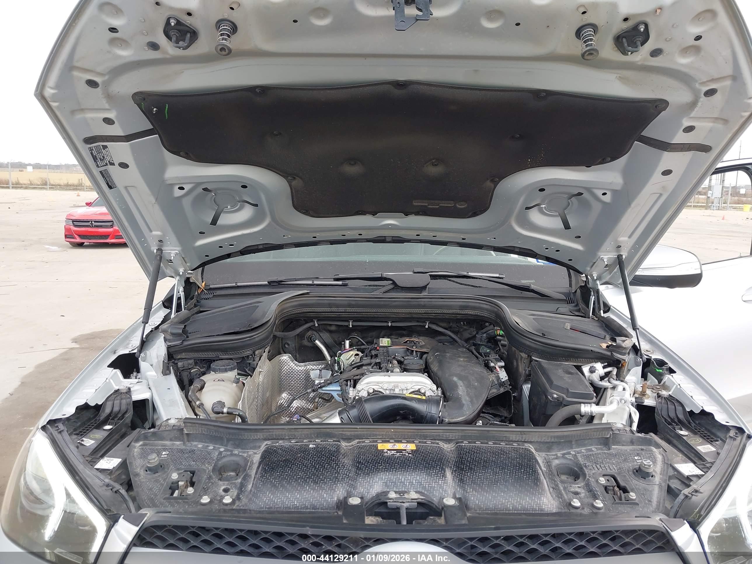 MERCEDES-BENZ GLE image 10
