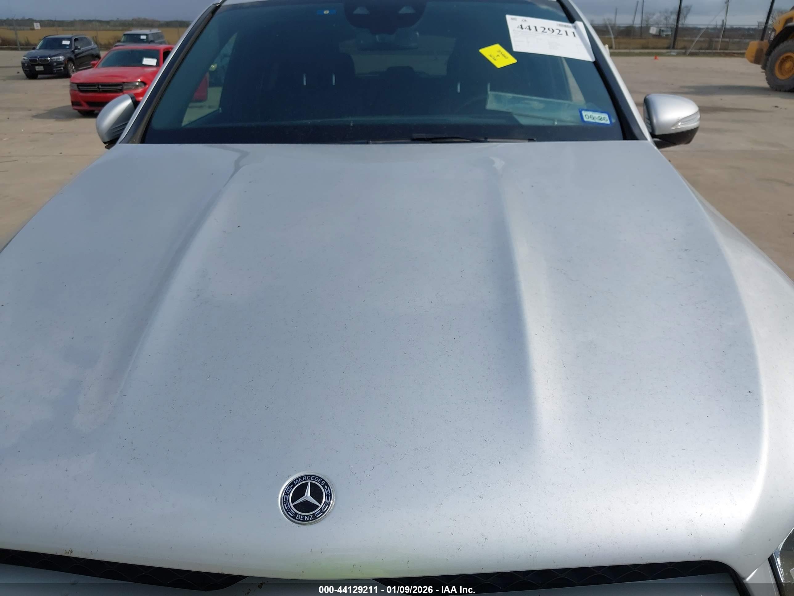 MERCEDES-BENZ GLE image 6