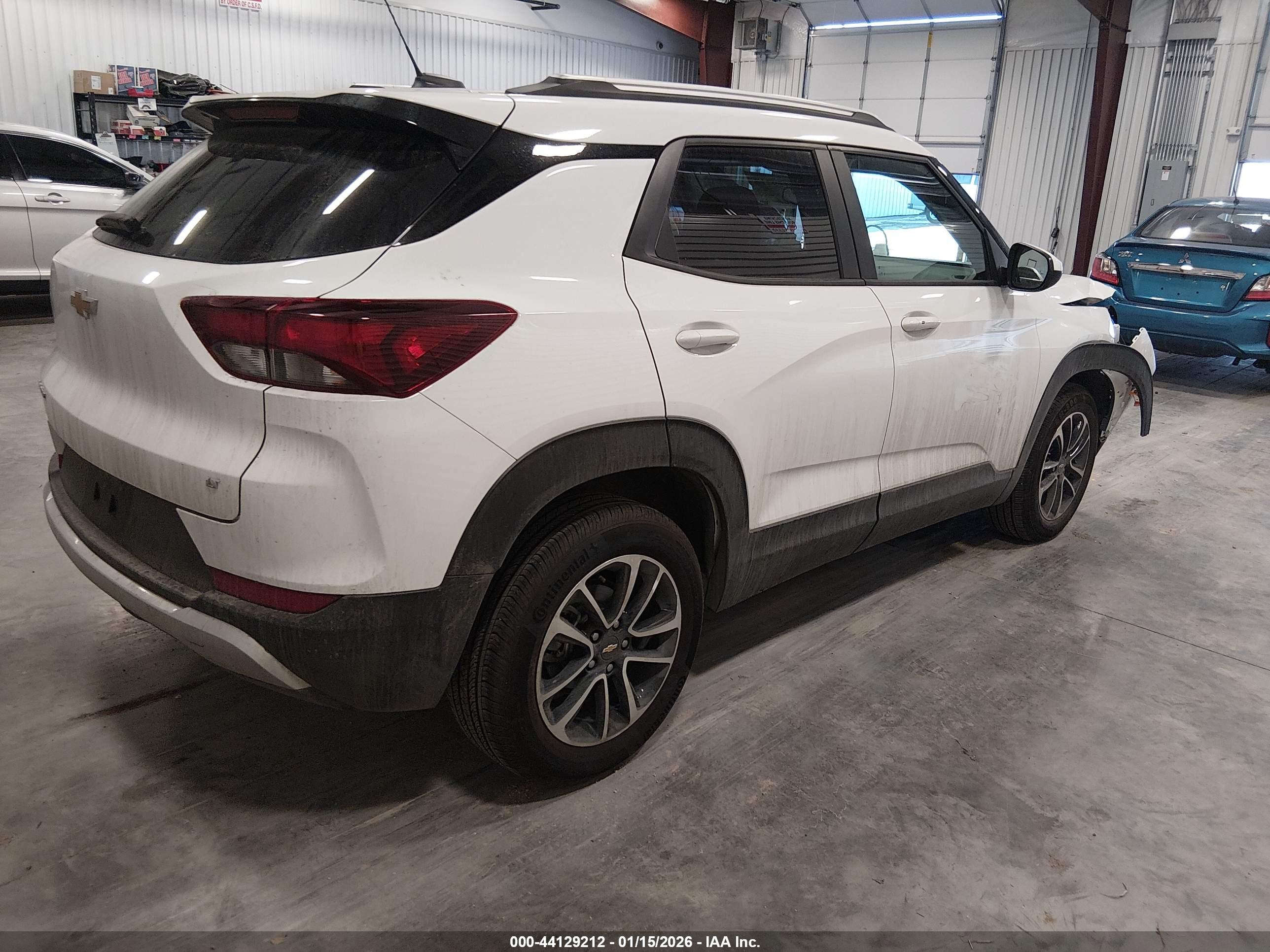 CHEVROLET TRAILBLAZER image 4
