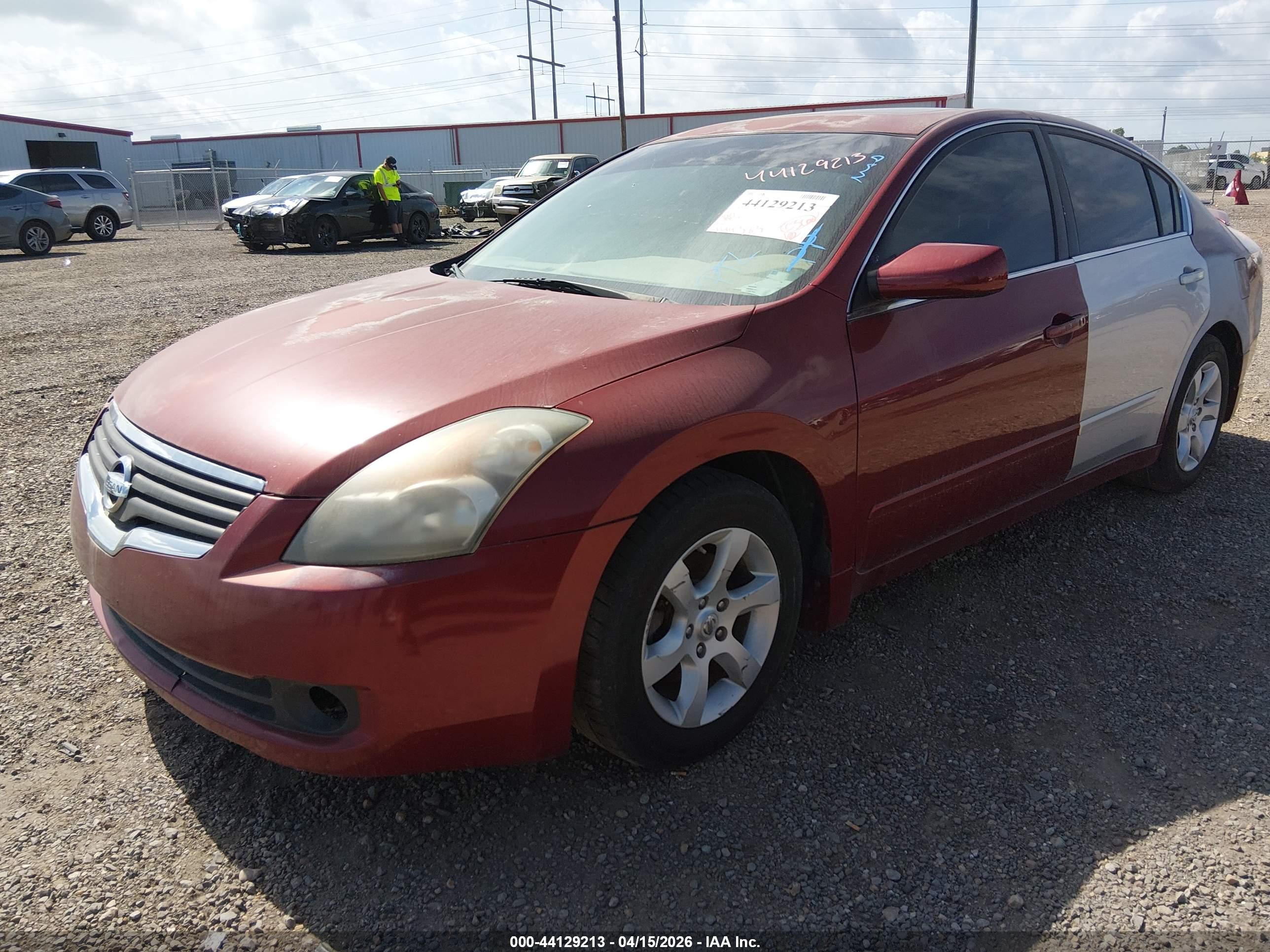 NISSAN ALTIMA image 6