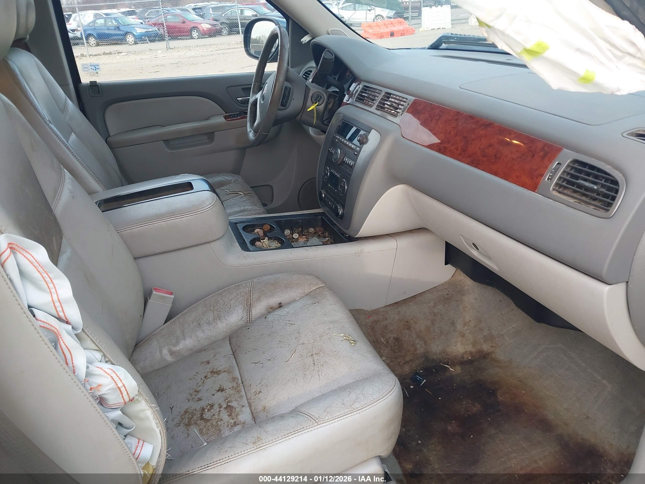GMC SIERRA image 5