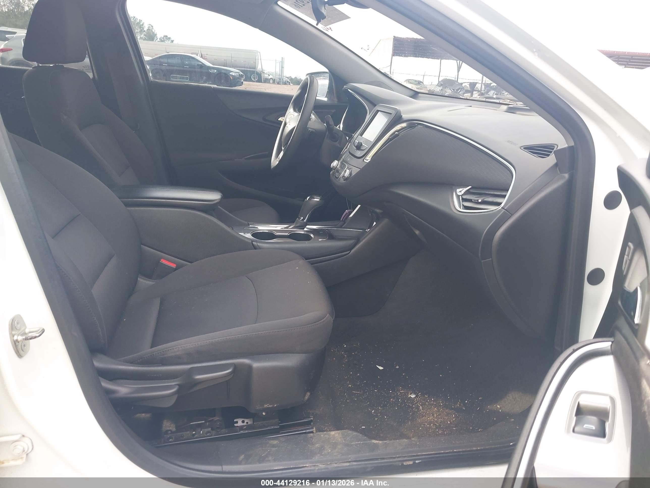 CHEVROLET MALIBU image 5