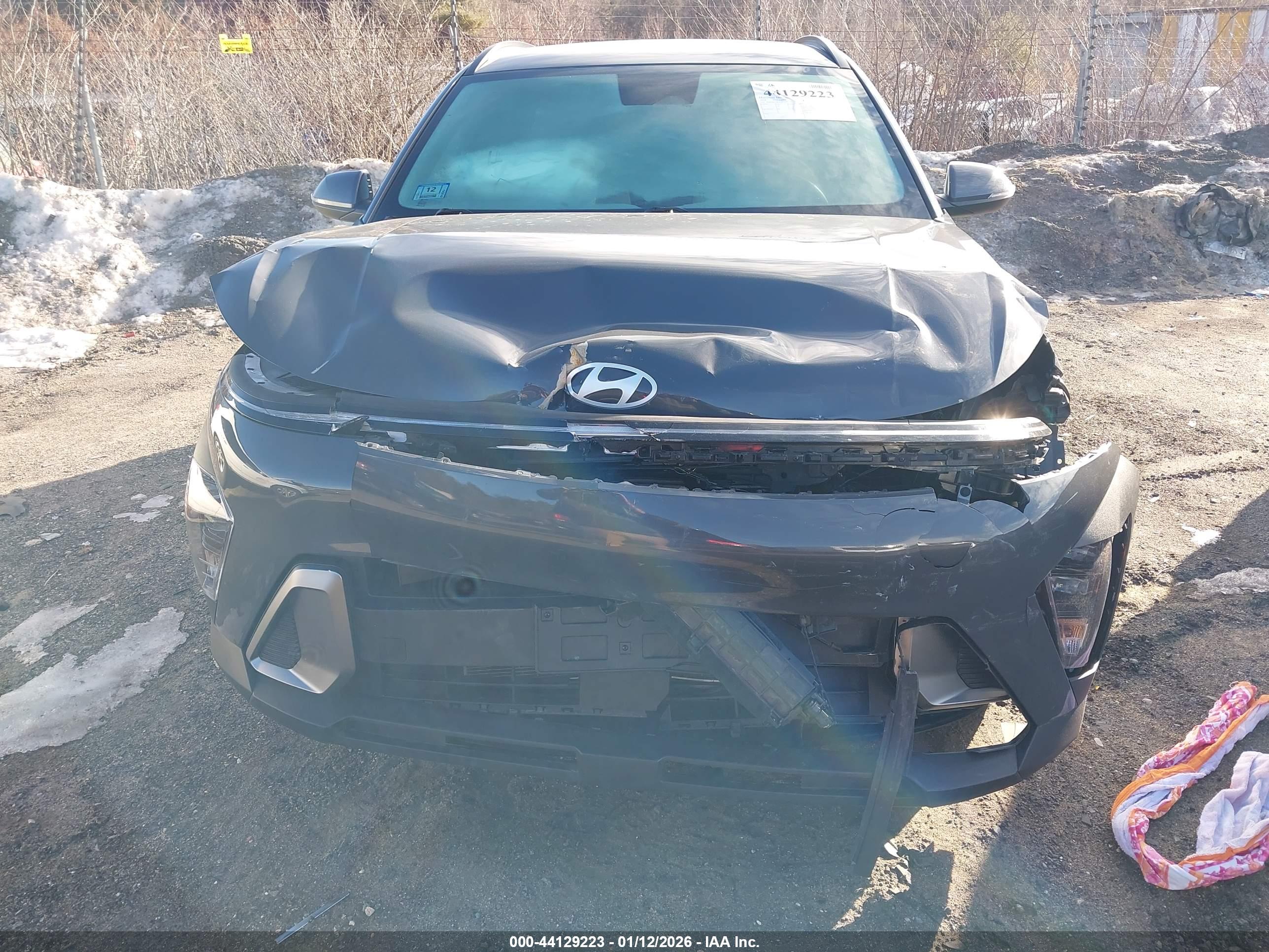 HYUNDAI KONA image 6
