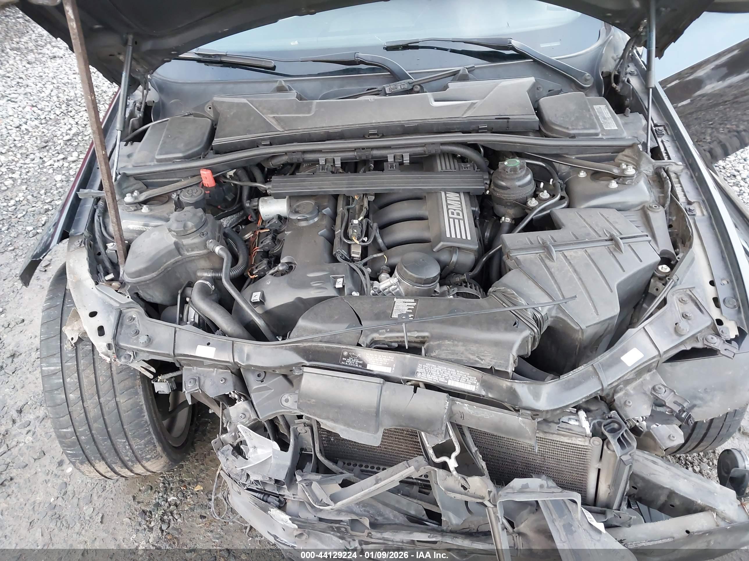 BMW 328I image 10