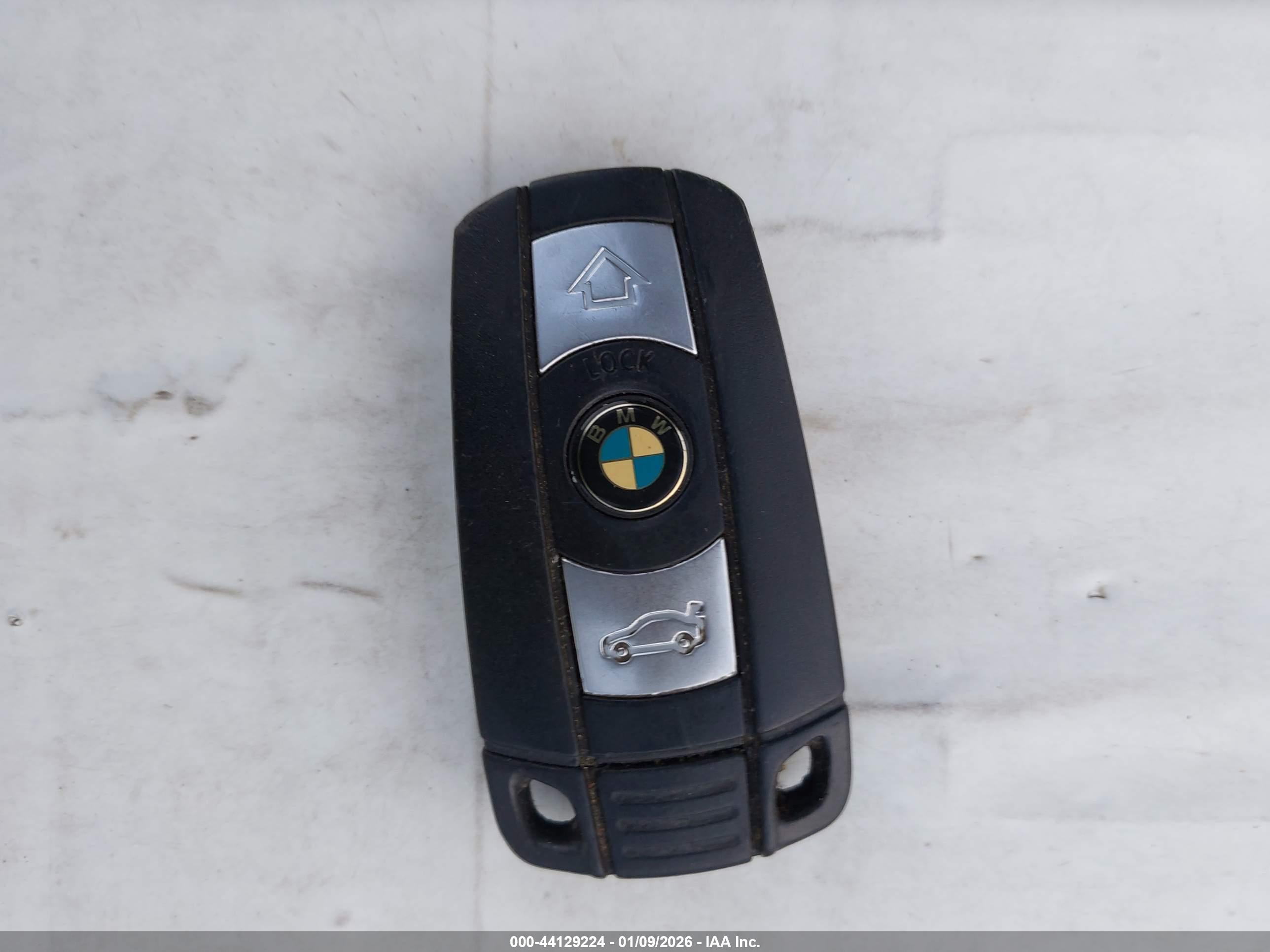 BMW 328I image 11