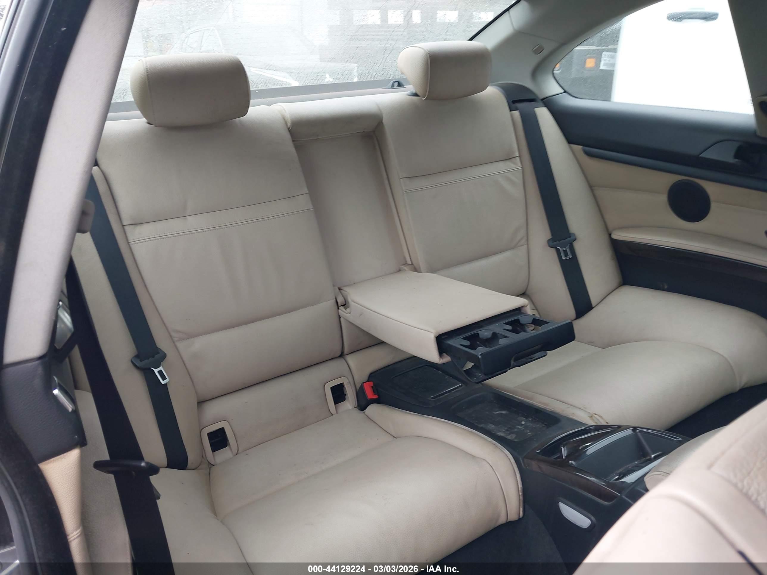 BMW 328I image 8