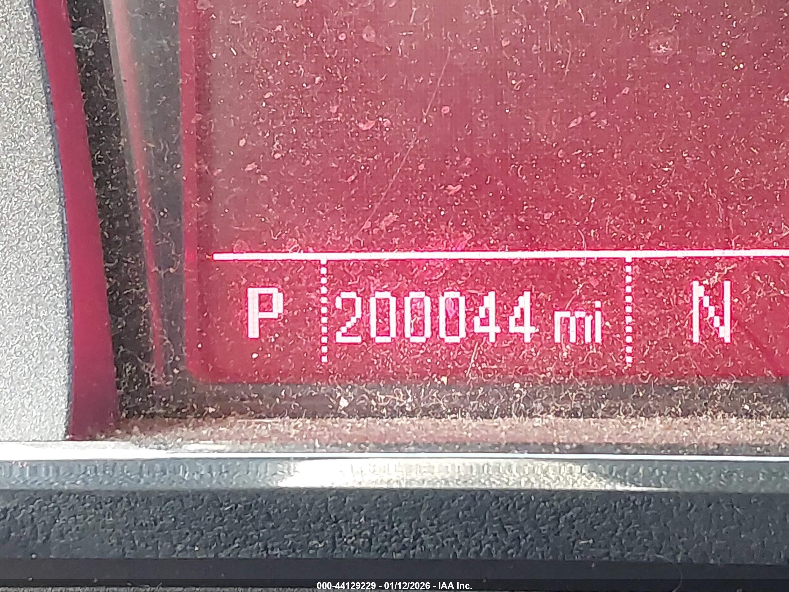 GMC TERRAIN image 7