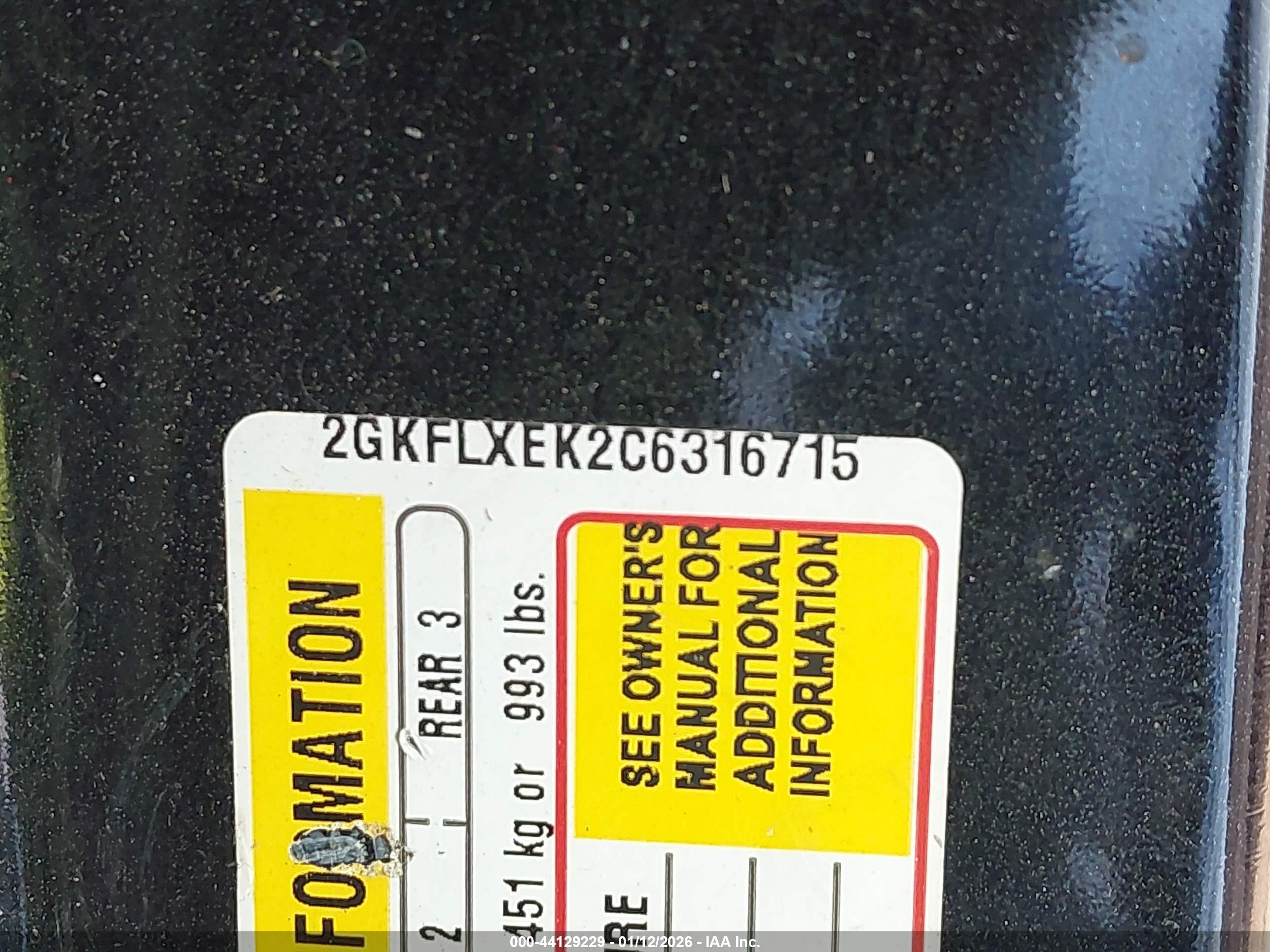 GMC TERRAIN image 9