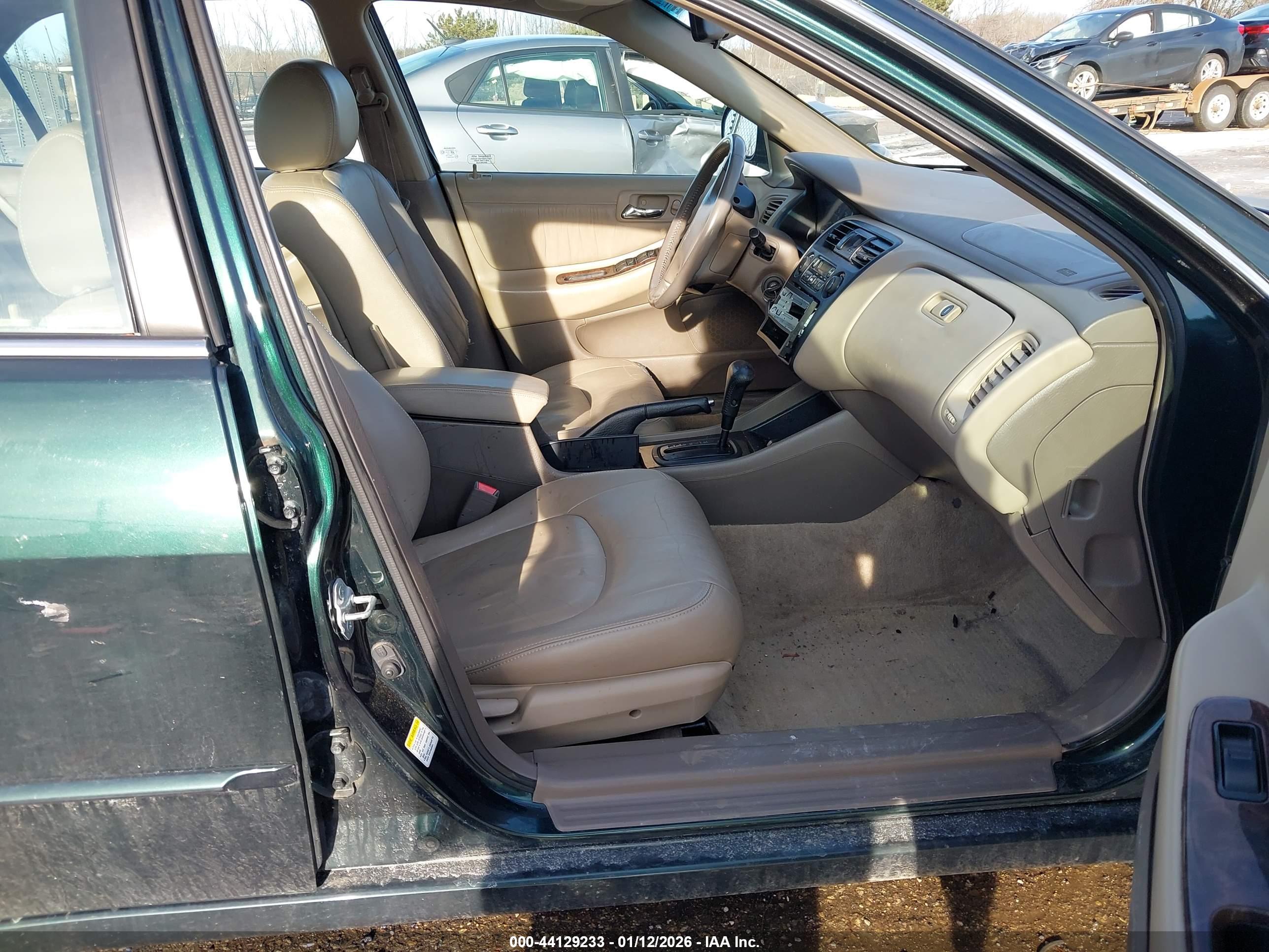 HONDA ACCORD image 5