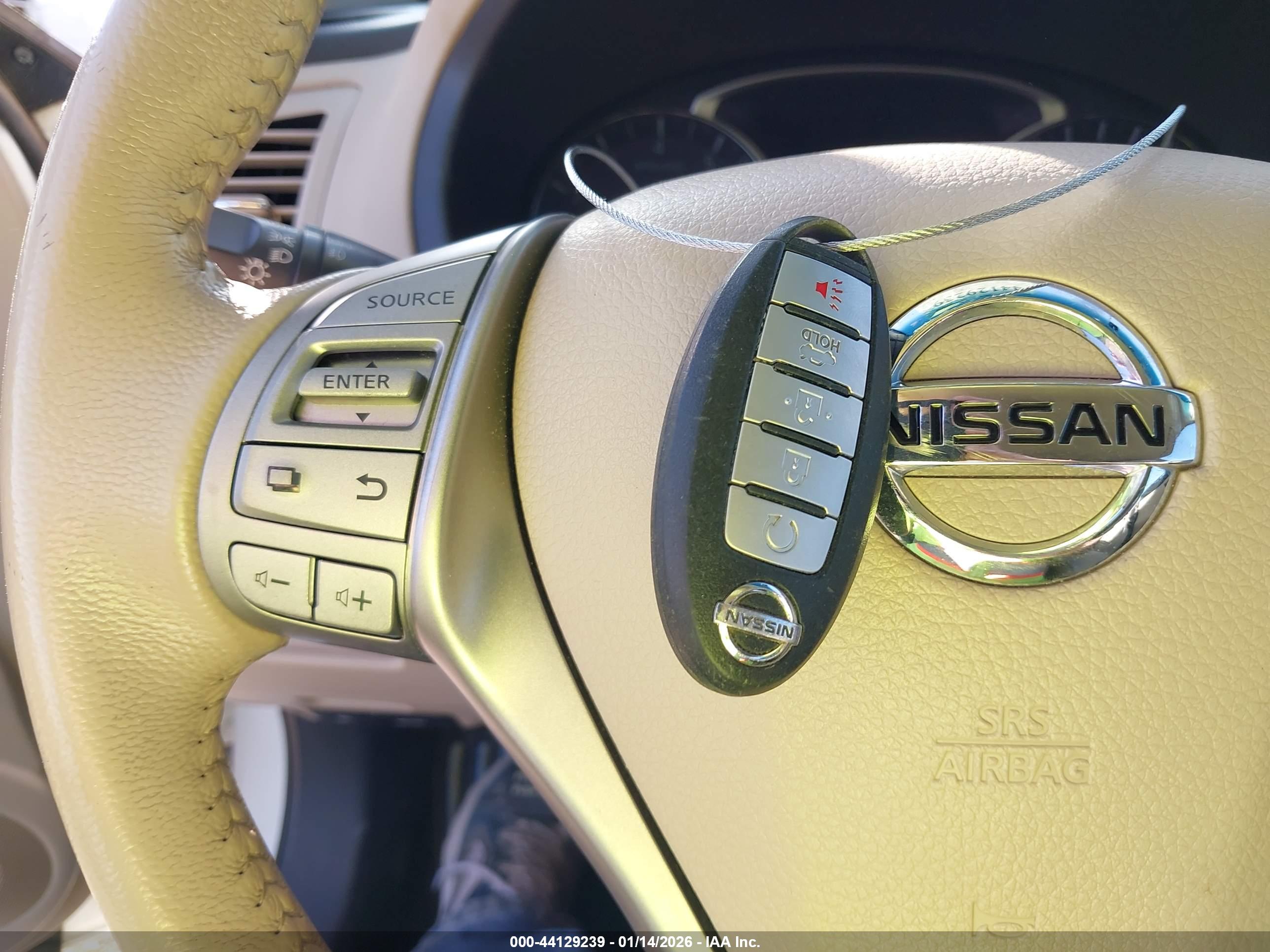 NISSAN ALTIMA image 11