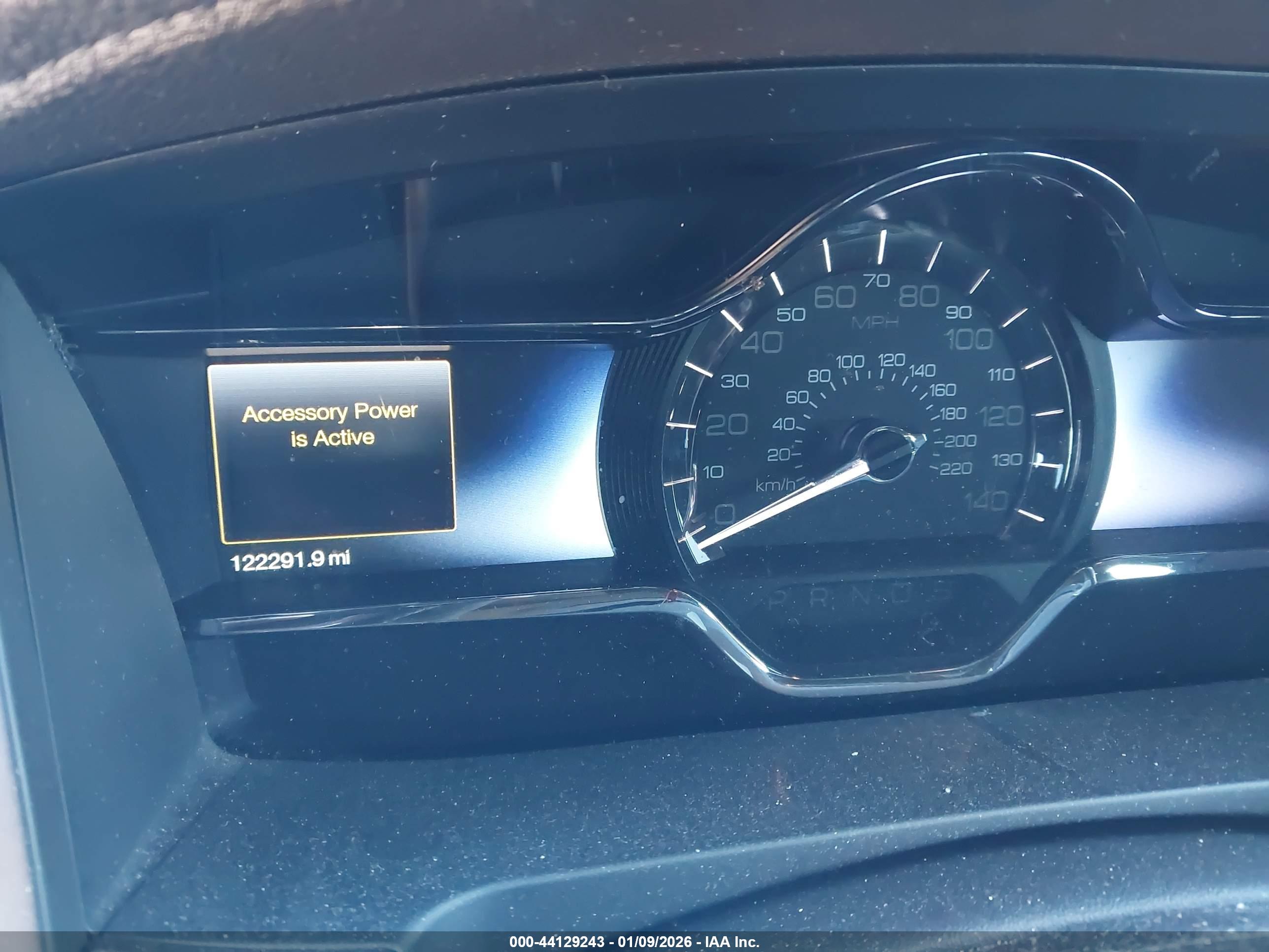 LINCOLN MKS image 7
