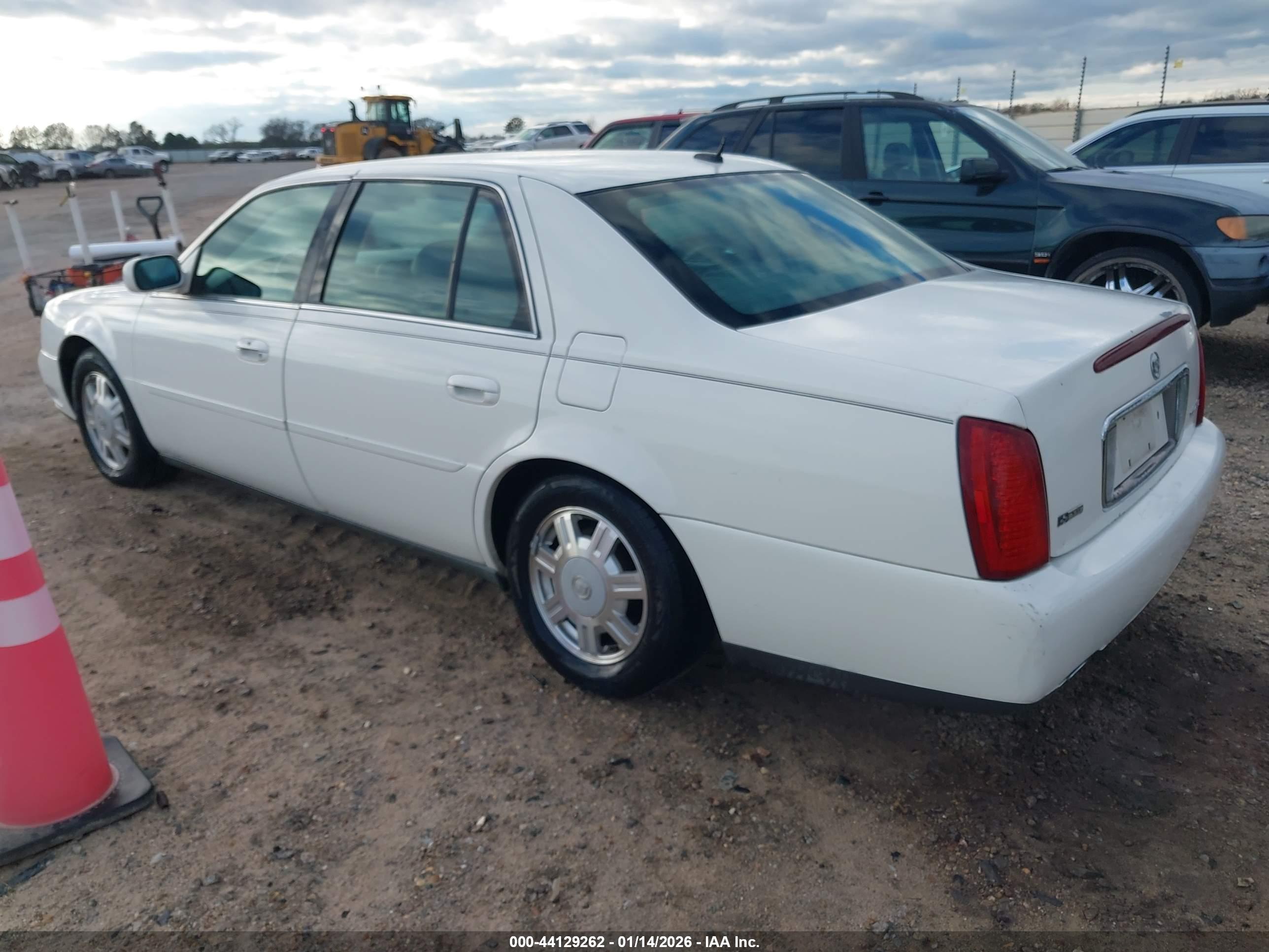 CADILLAC DEVILLE image 3